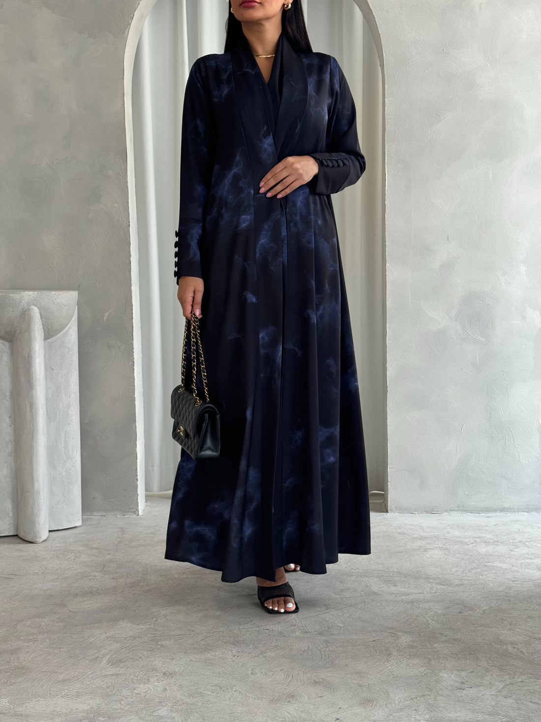 Marble Yara in Black