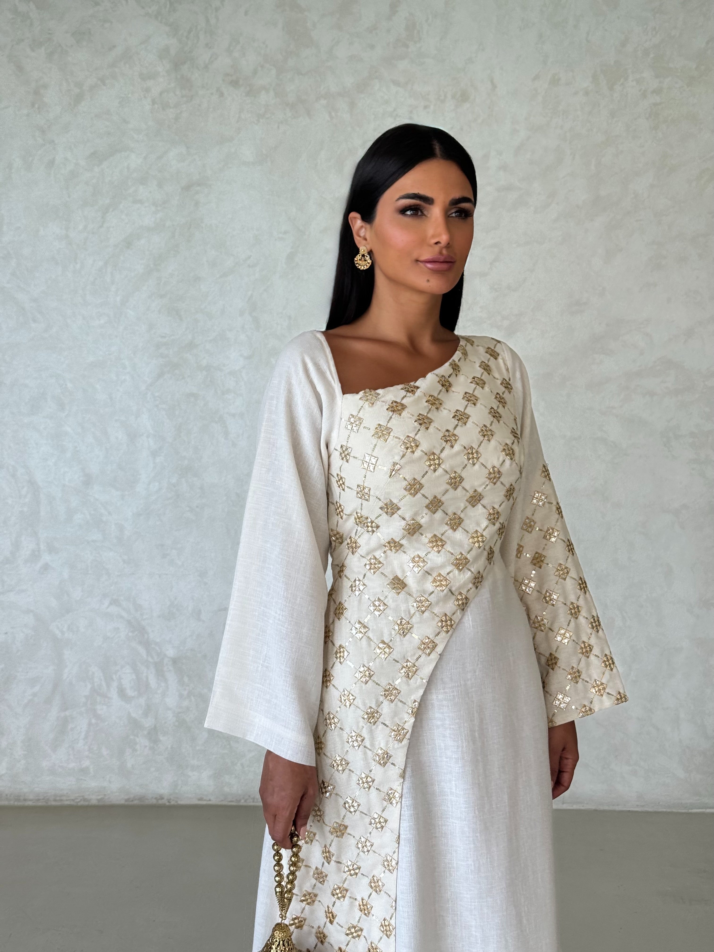 Lamya in Cream