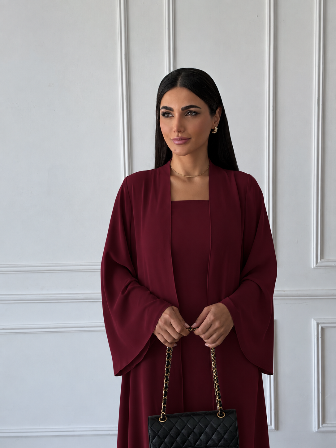Mizna in Maroon