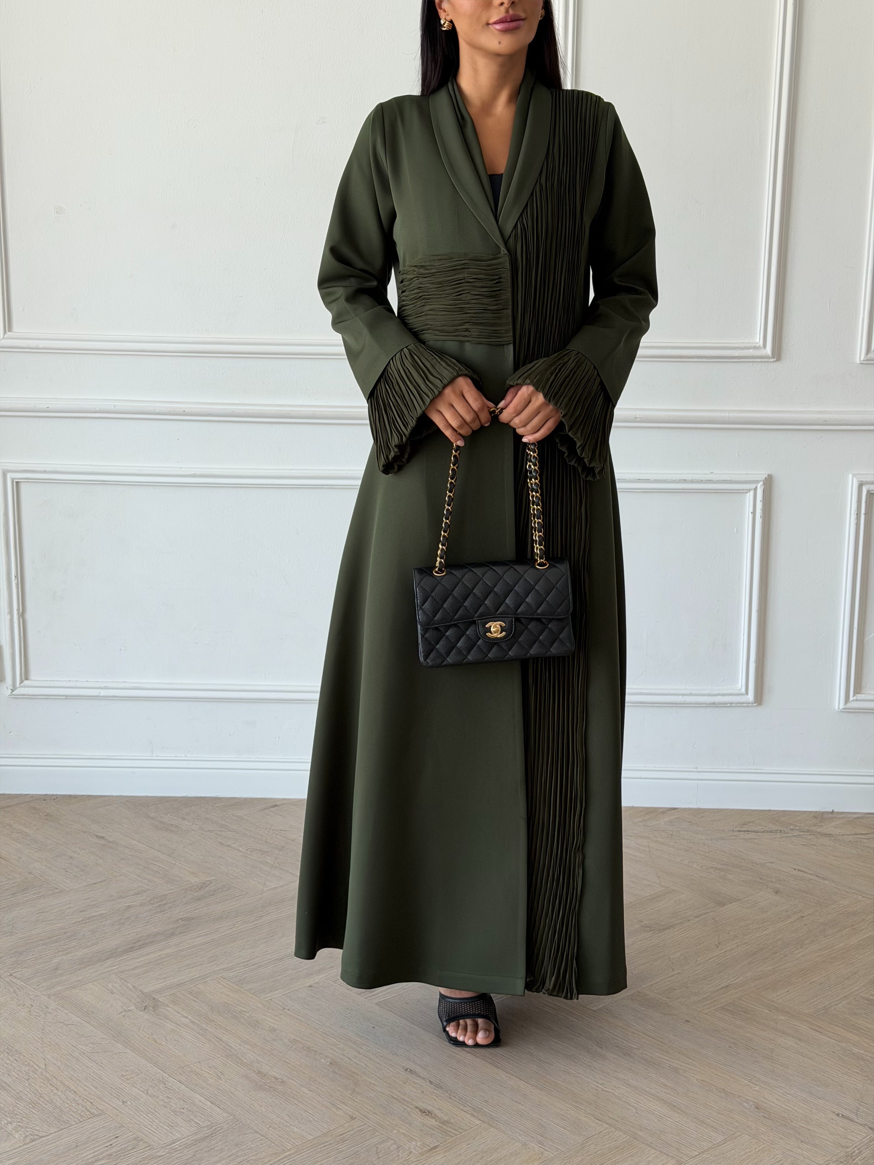 Maitha in Olive