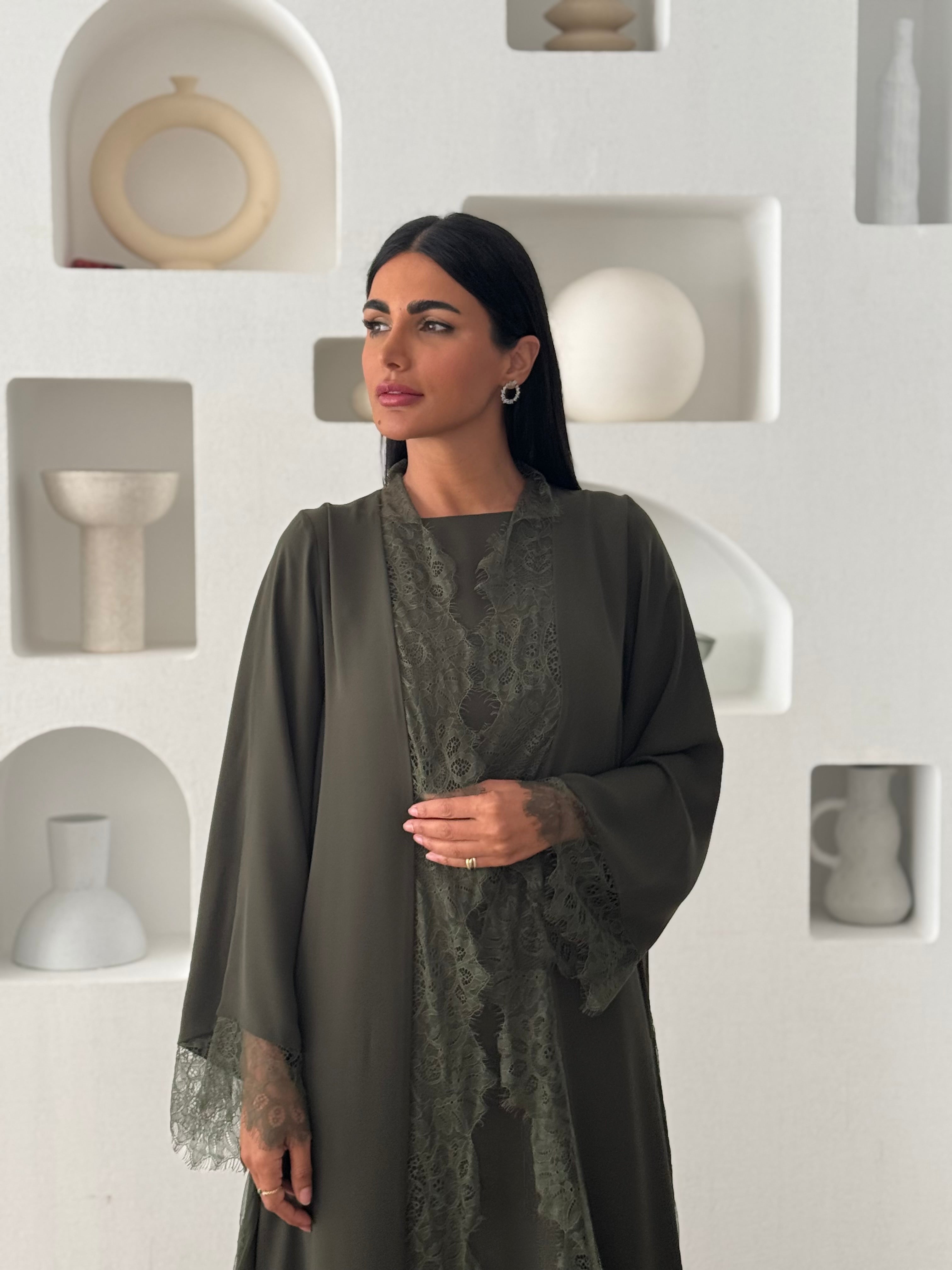 Lamis in Olive