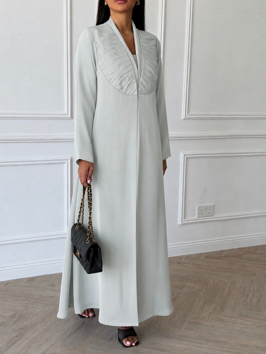 Noor in Mint
