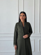 Latifa in Olive