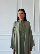 Ghayda in Shimmer Green