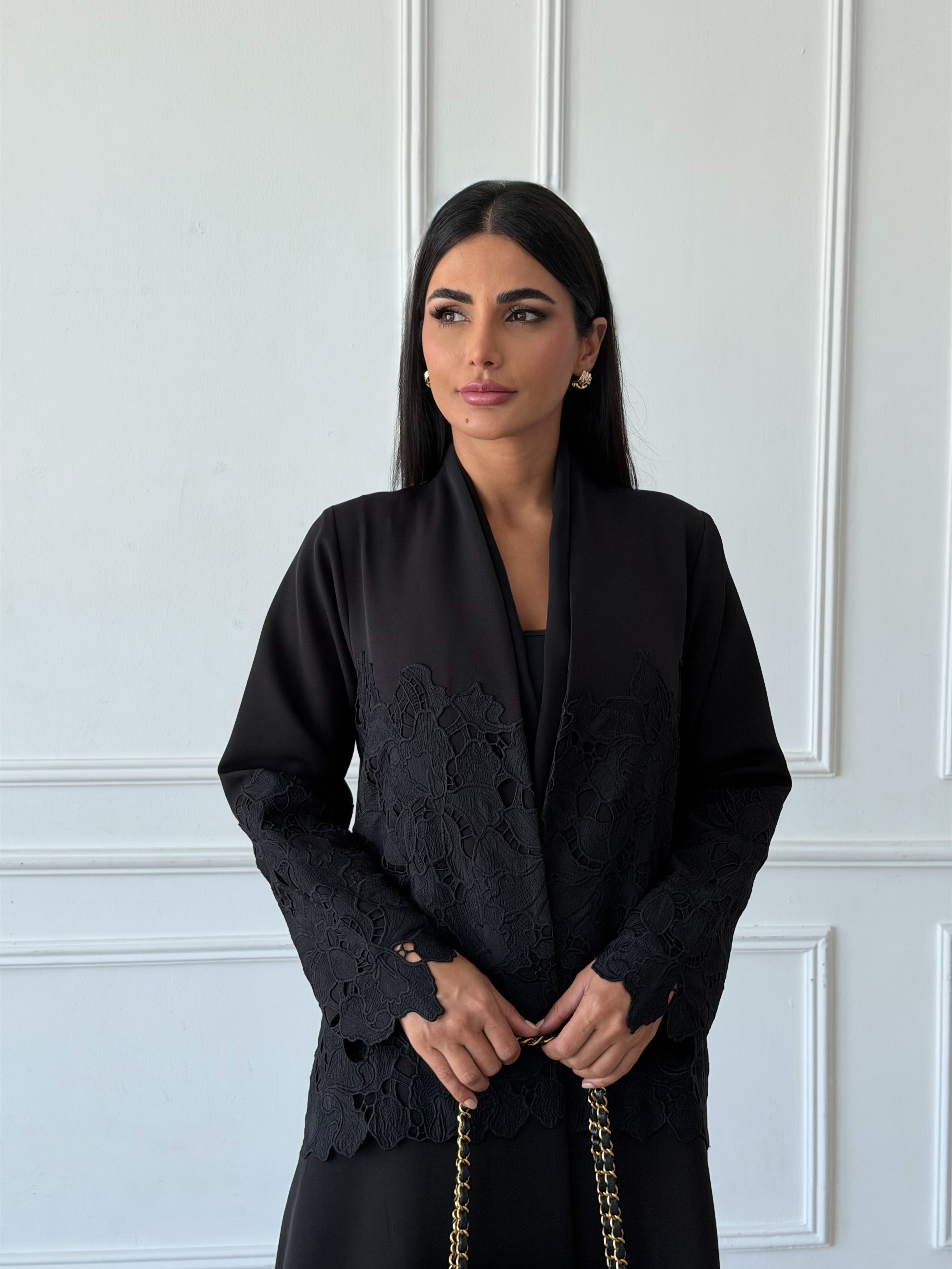 Dalia in Black