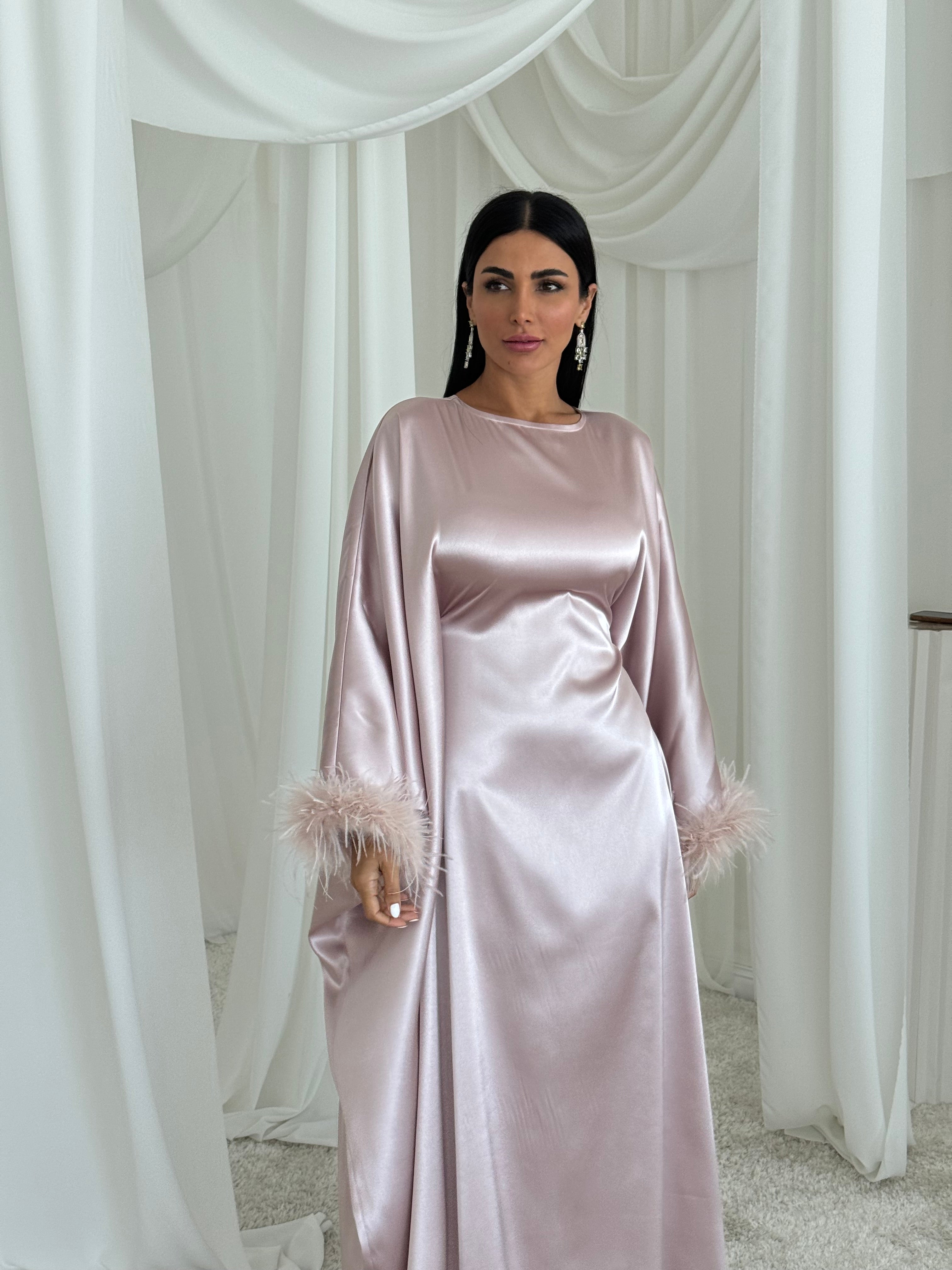 Arwa in Pink