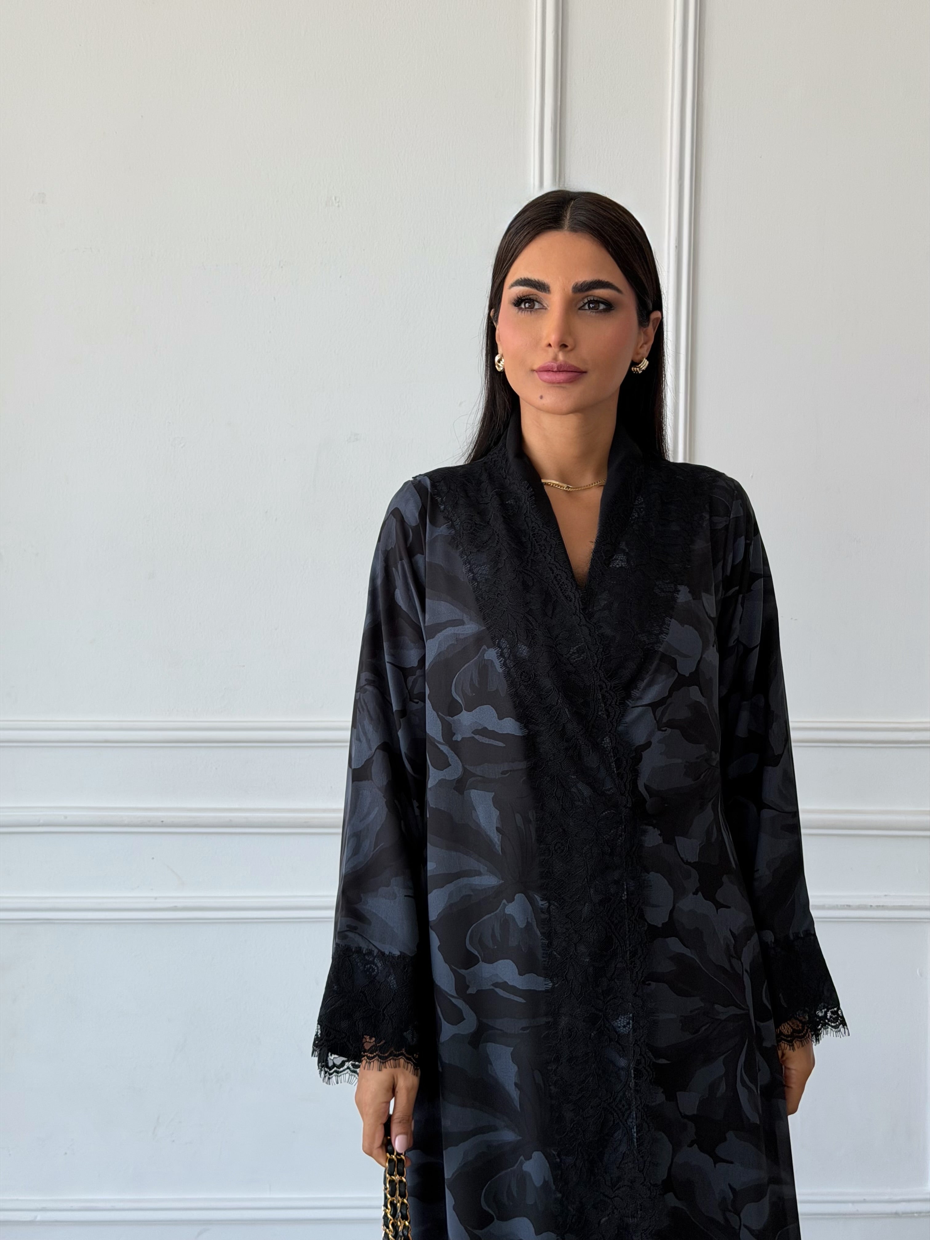 Madiya in Blue Black