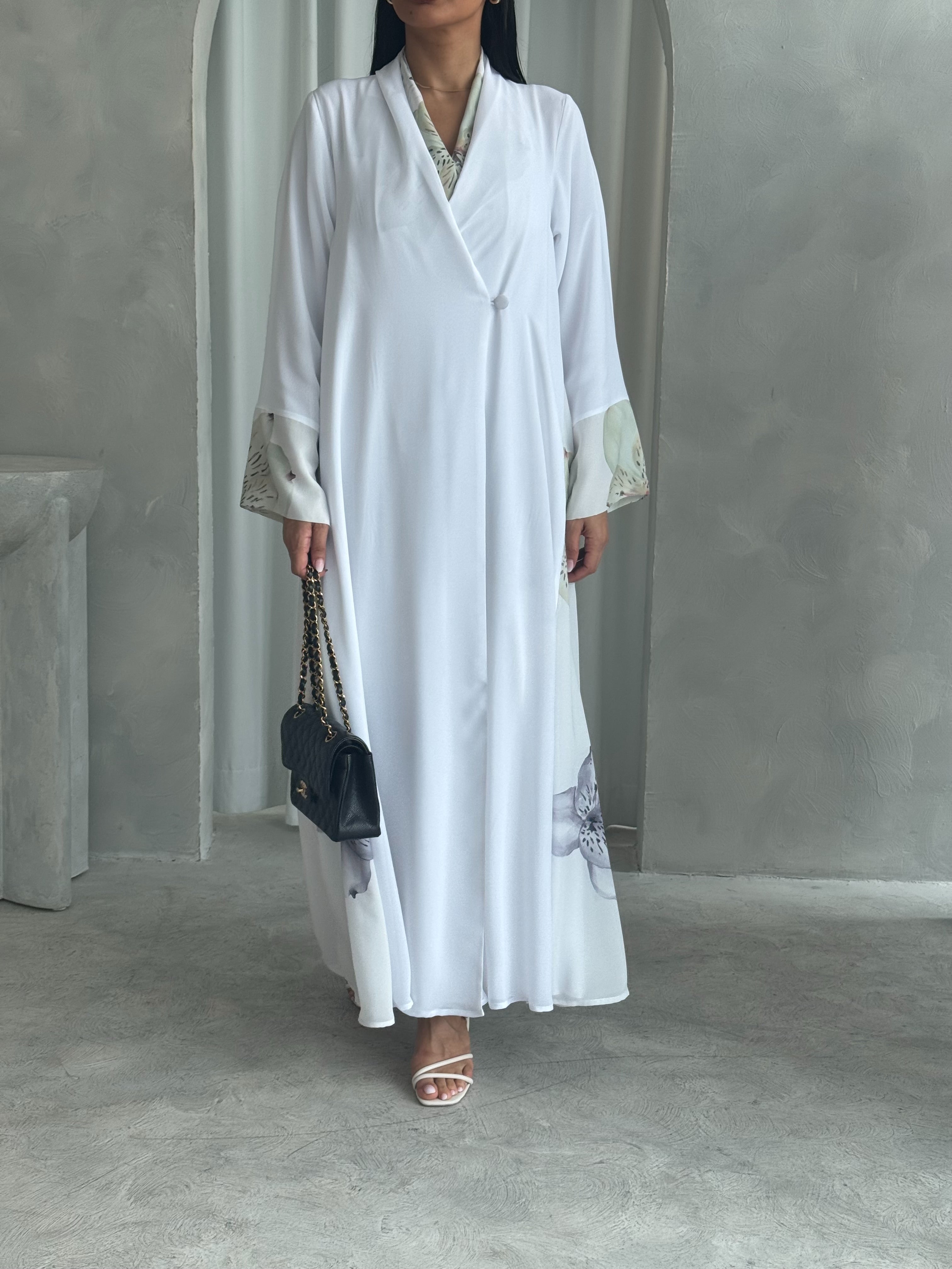 Joud in White