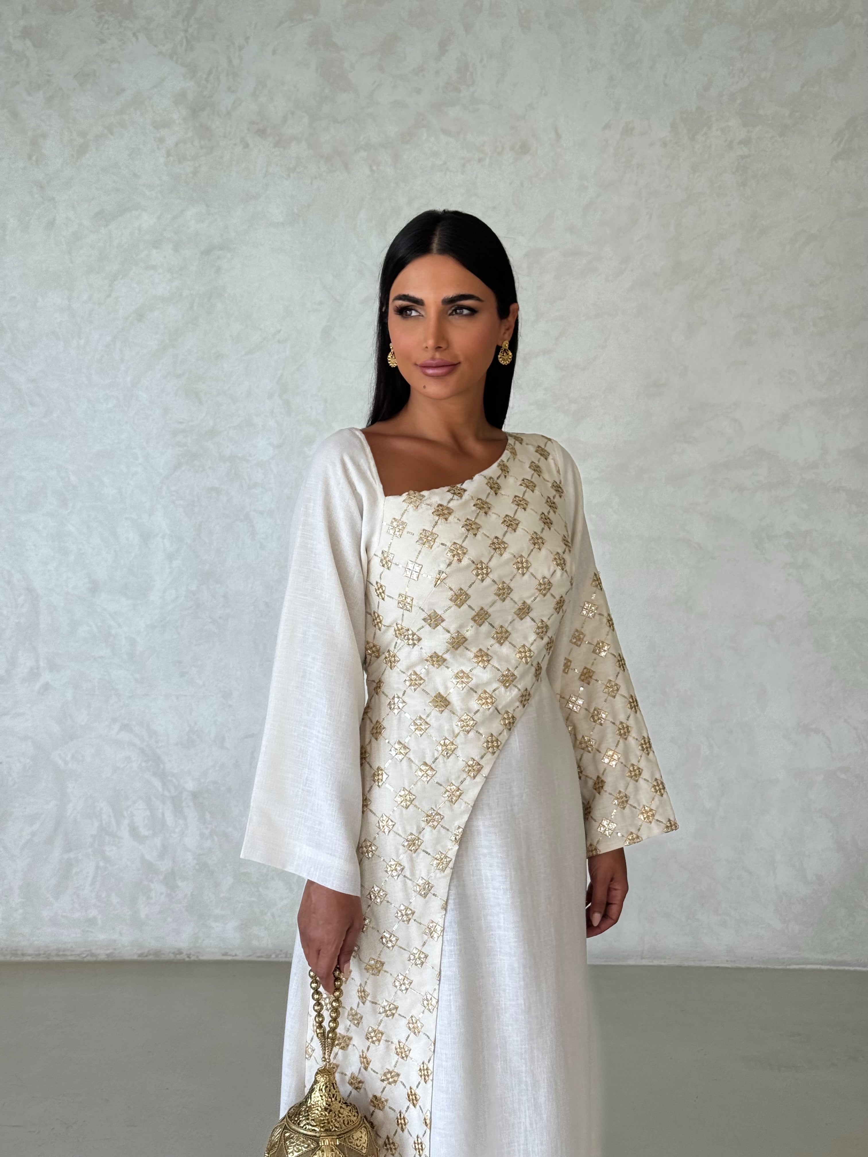 Lamya in Cream