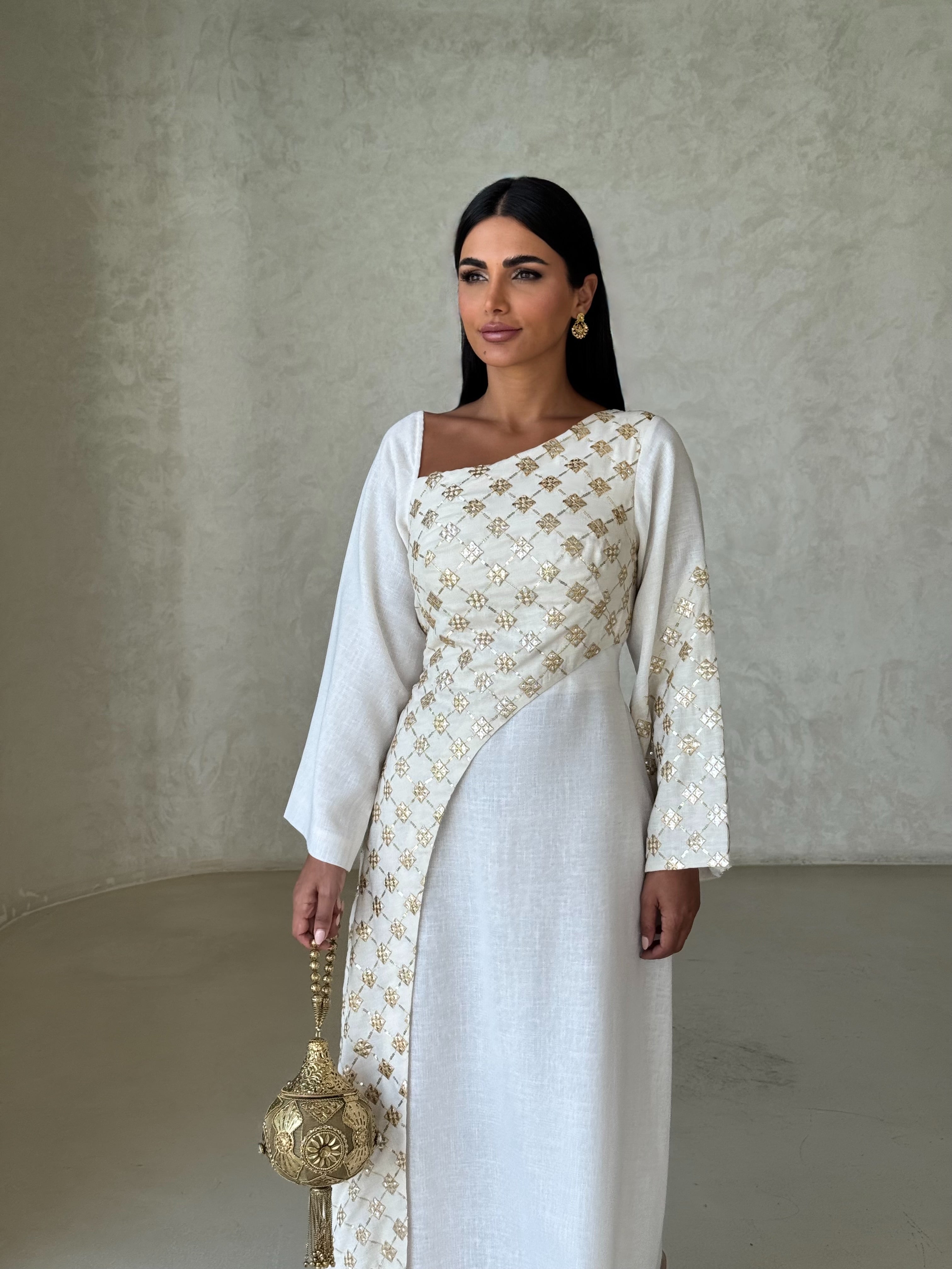 Lamya in Cream
