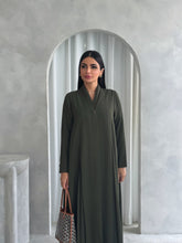 Sara in Olive