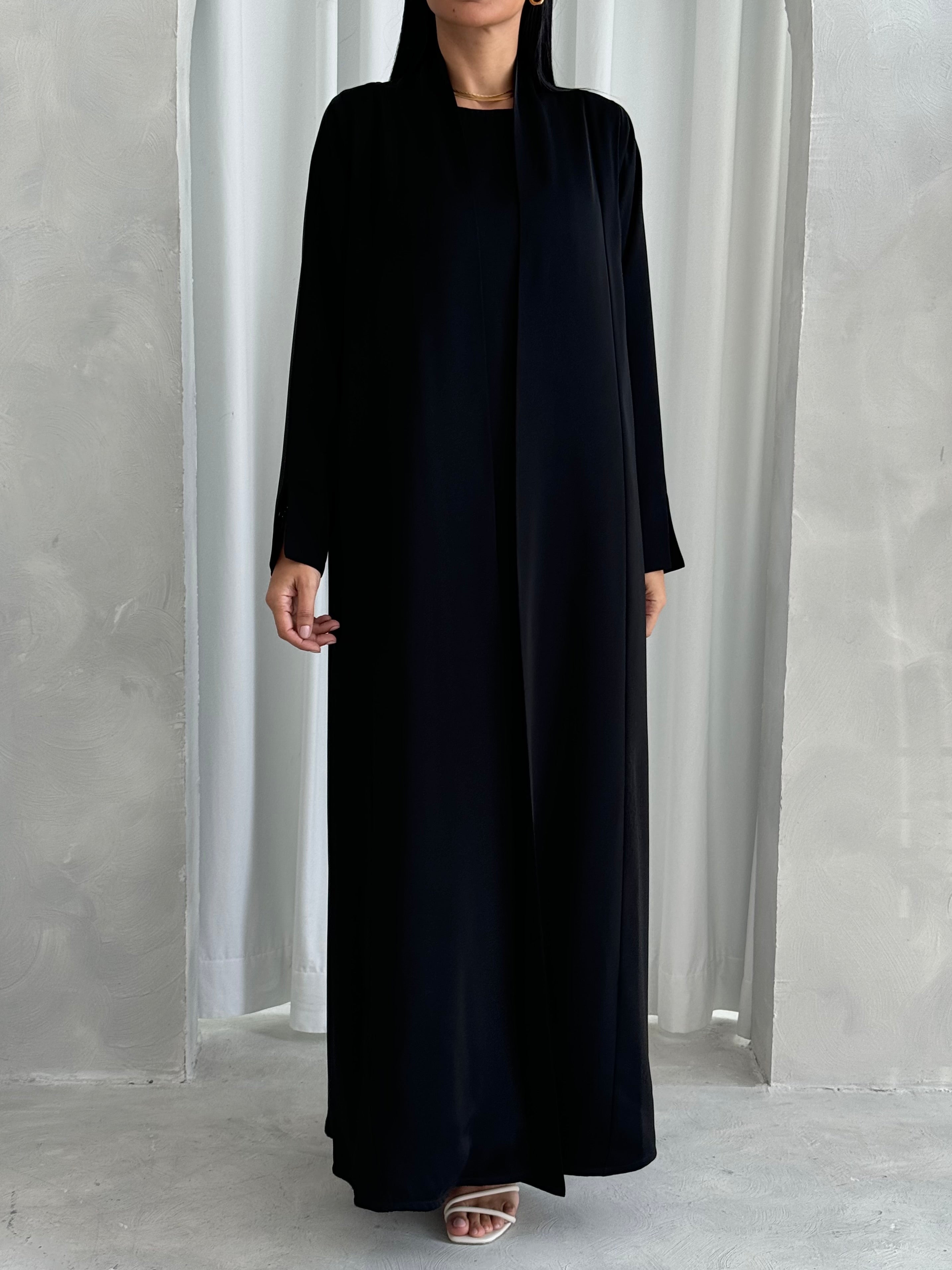 Mahra in Black