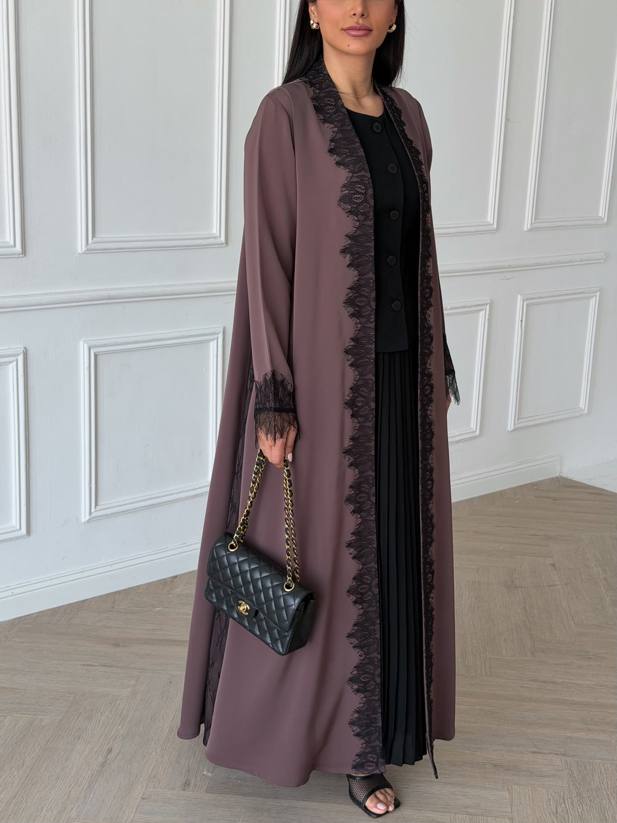 Rahaf in Mauve