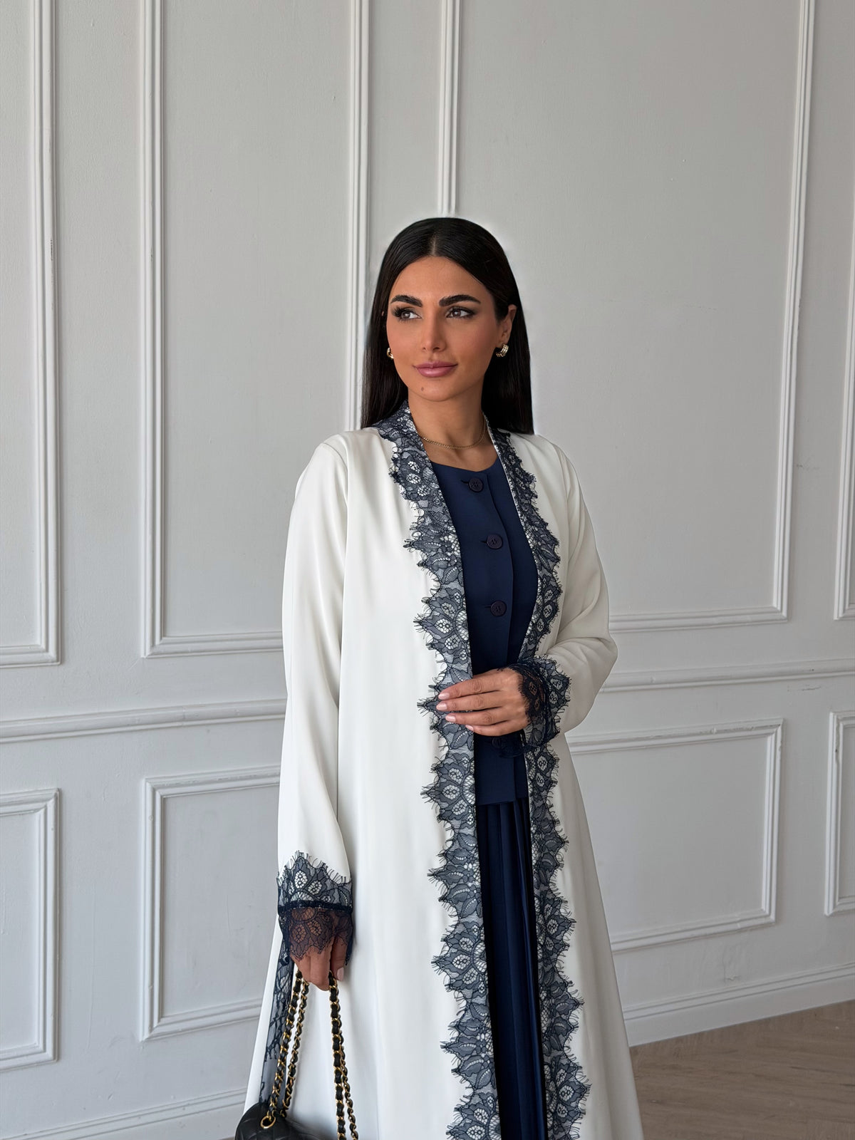Rahaf in Cream-Navy