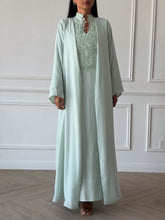 Ghayda in Shimmer Mint