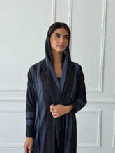 Maha in Black-Blue