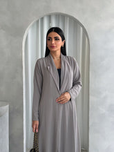 Asila in Taupe