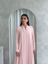 Sara in Pink