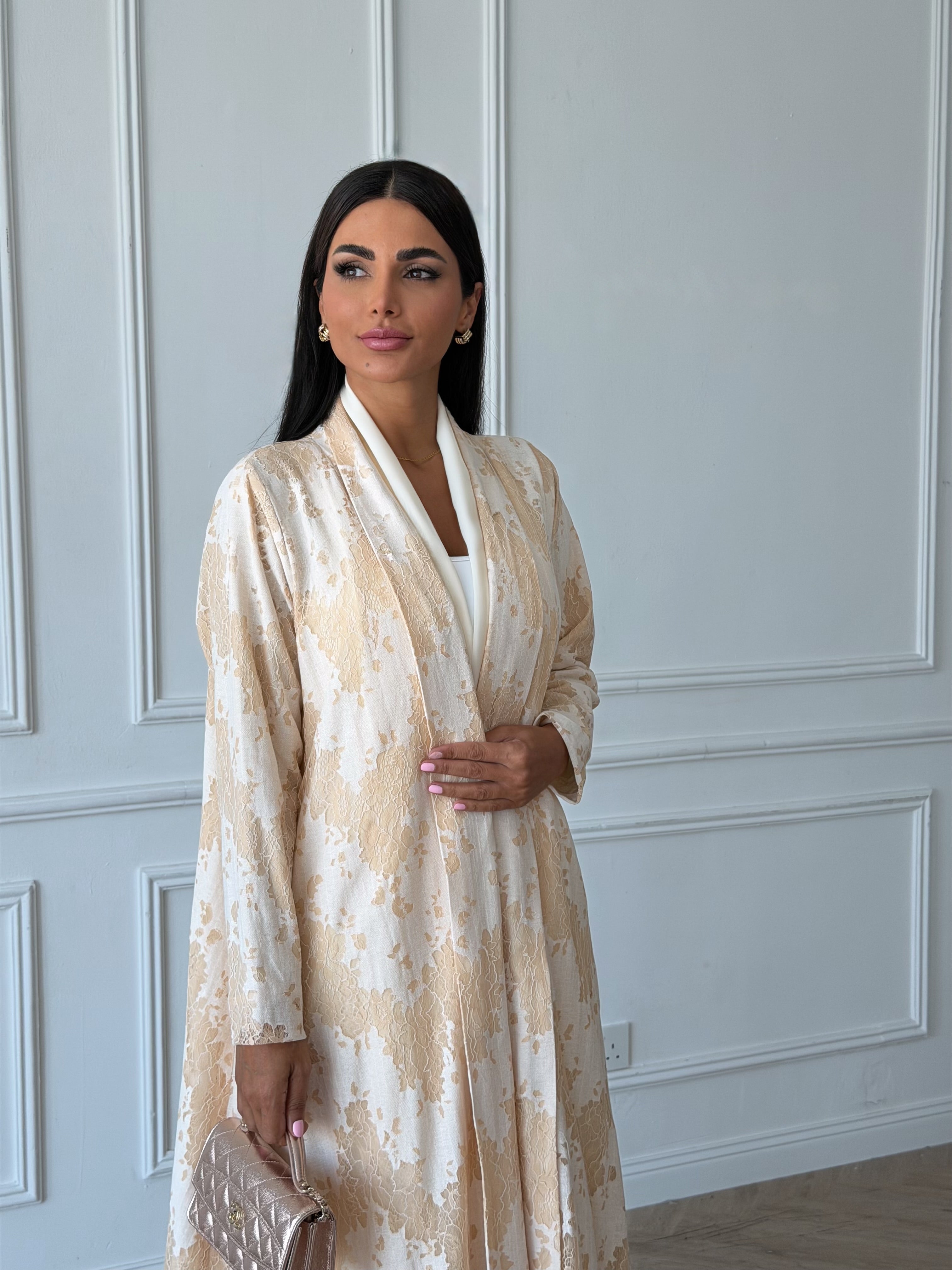 Alyazia in Cream Peach