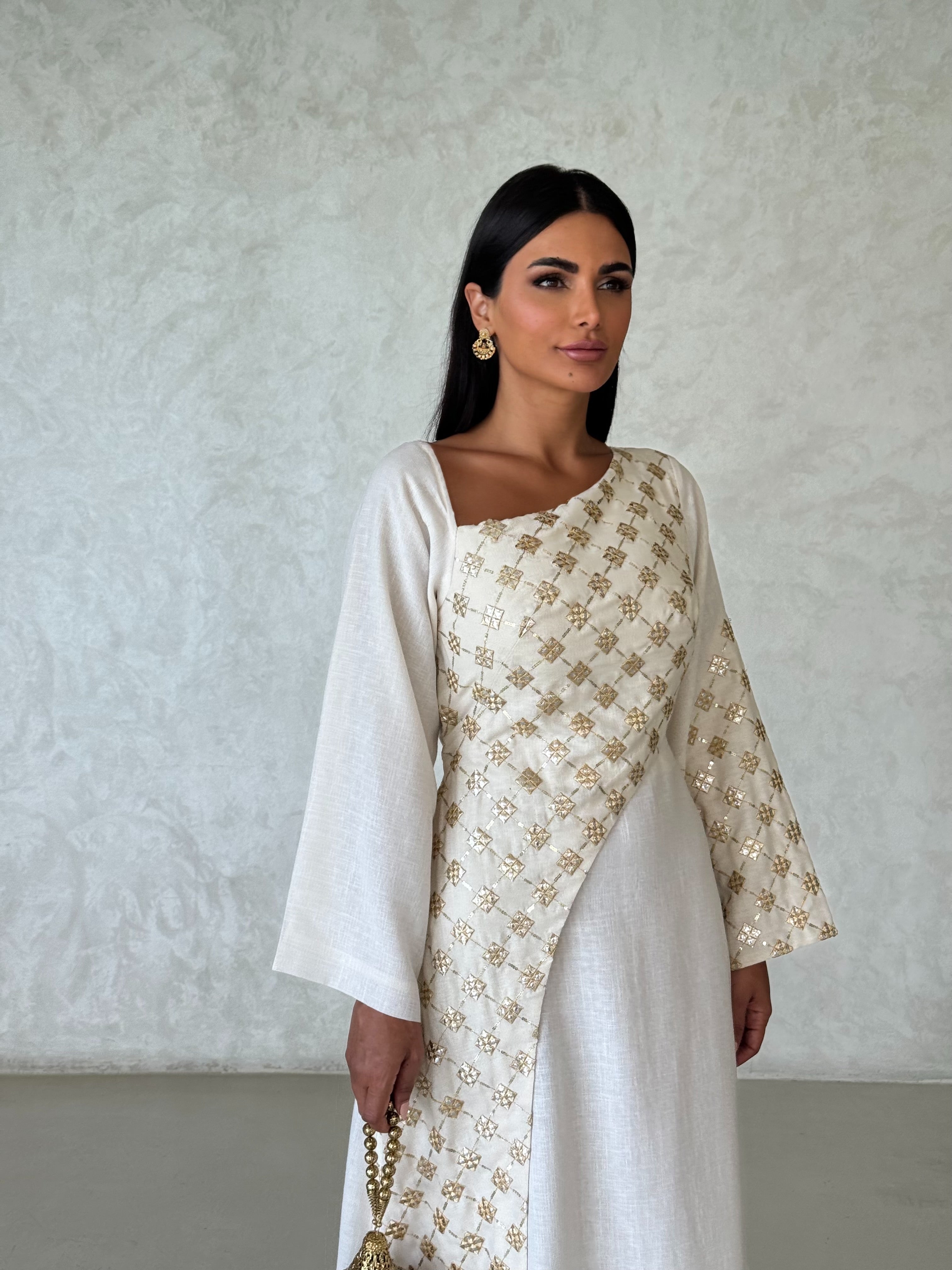 Lamya in Cream