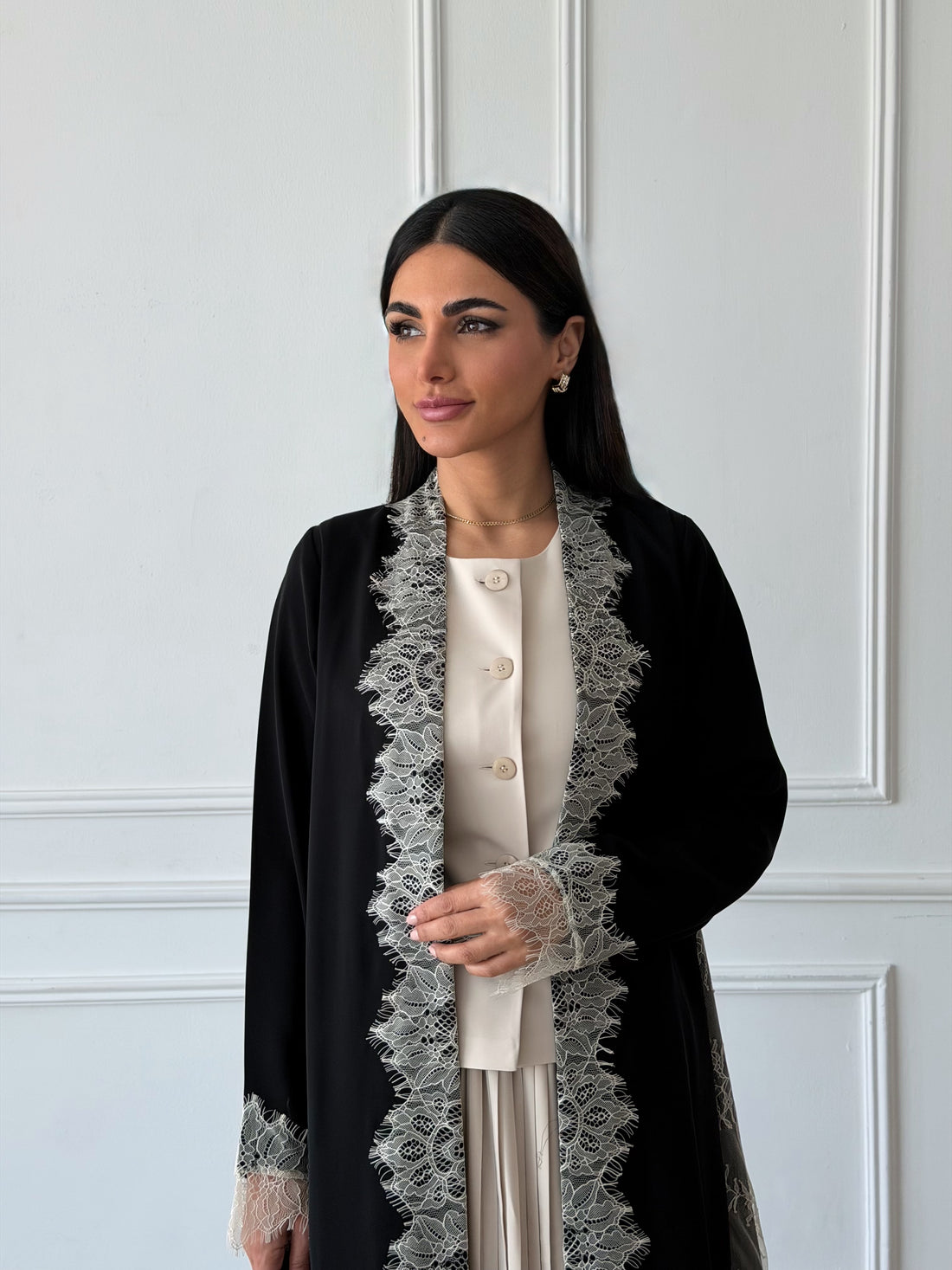 Rahaf in Black-Beige