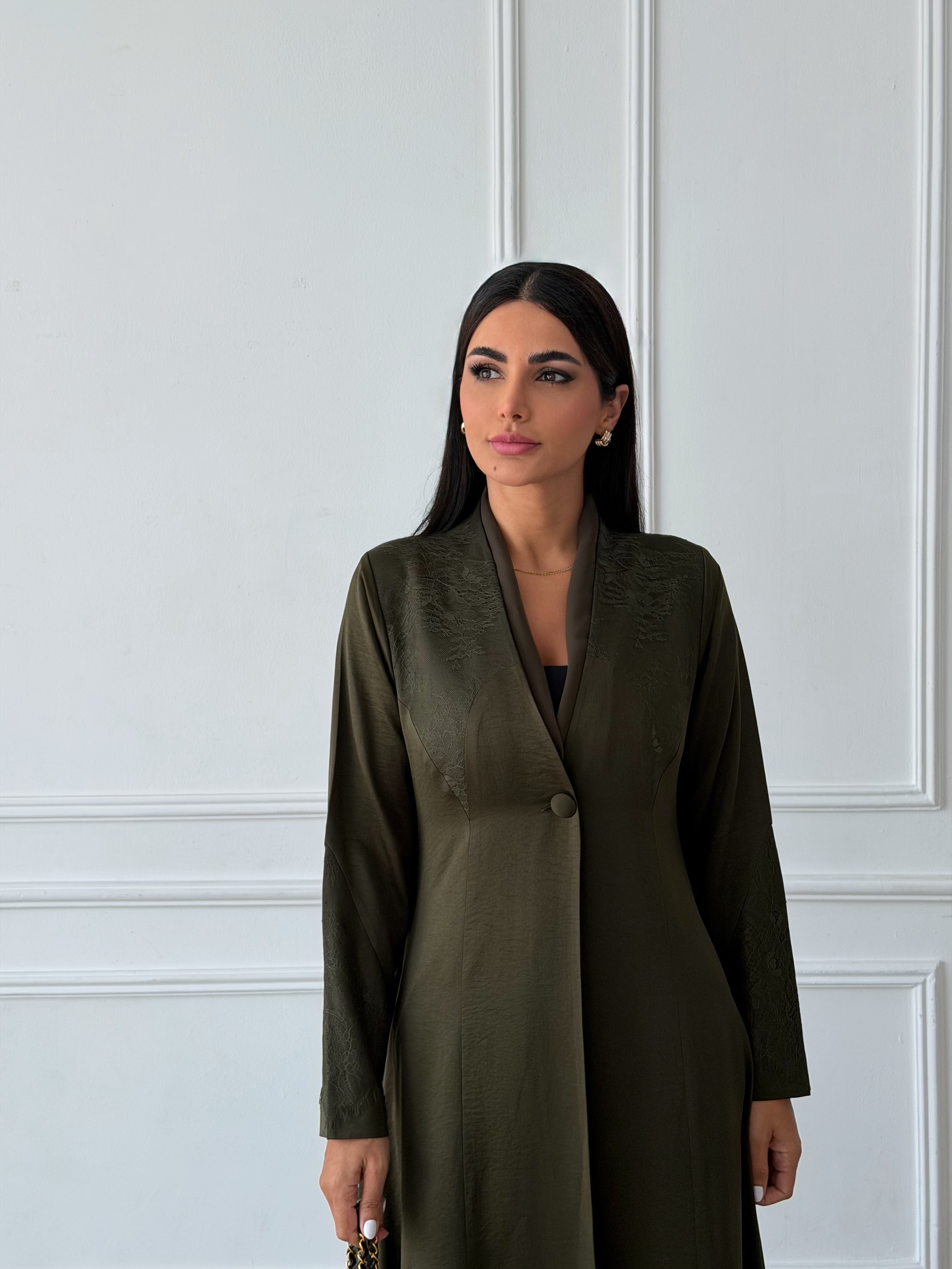 Manar in Olive