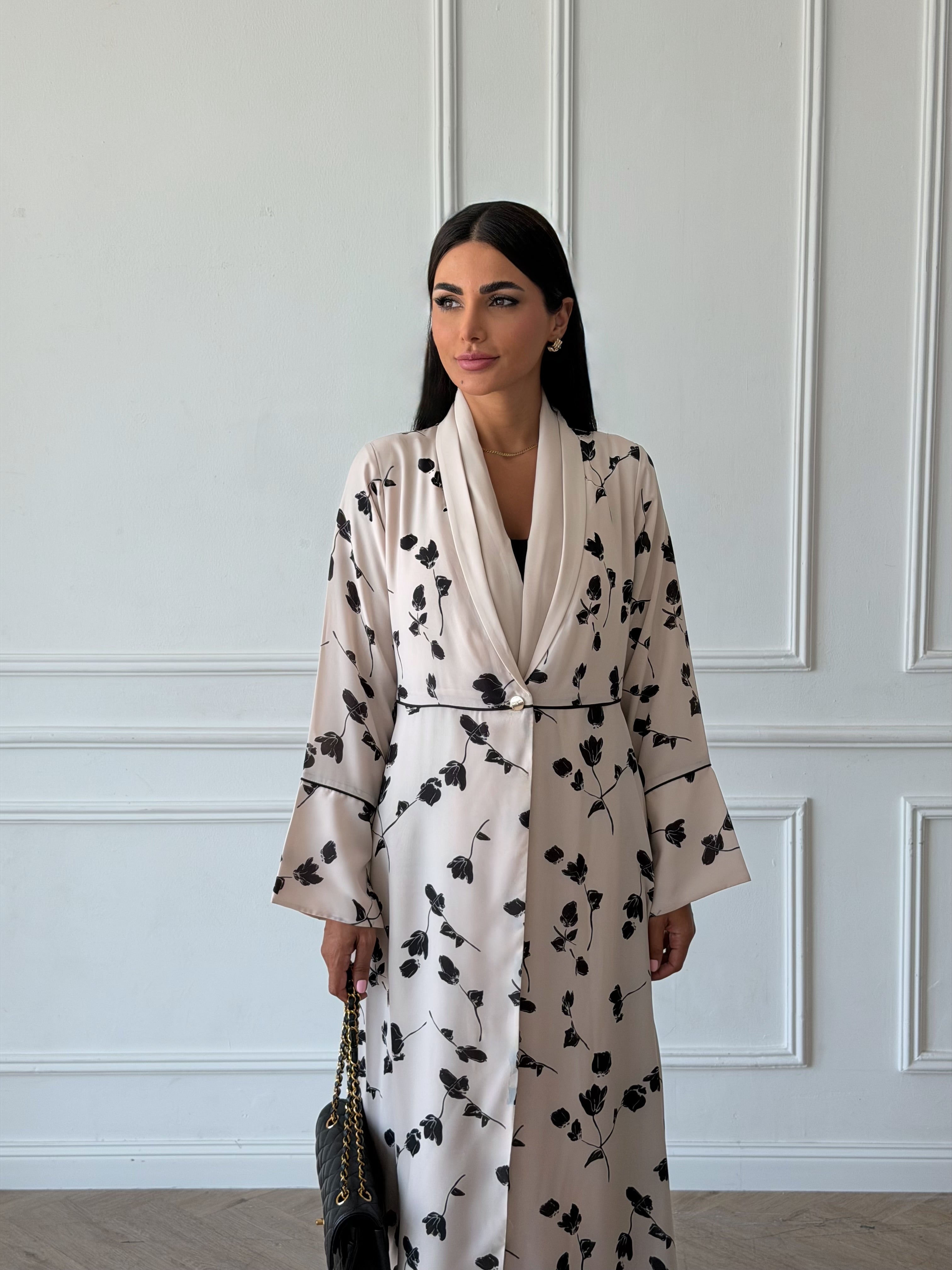 Rania in Cream