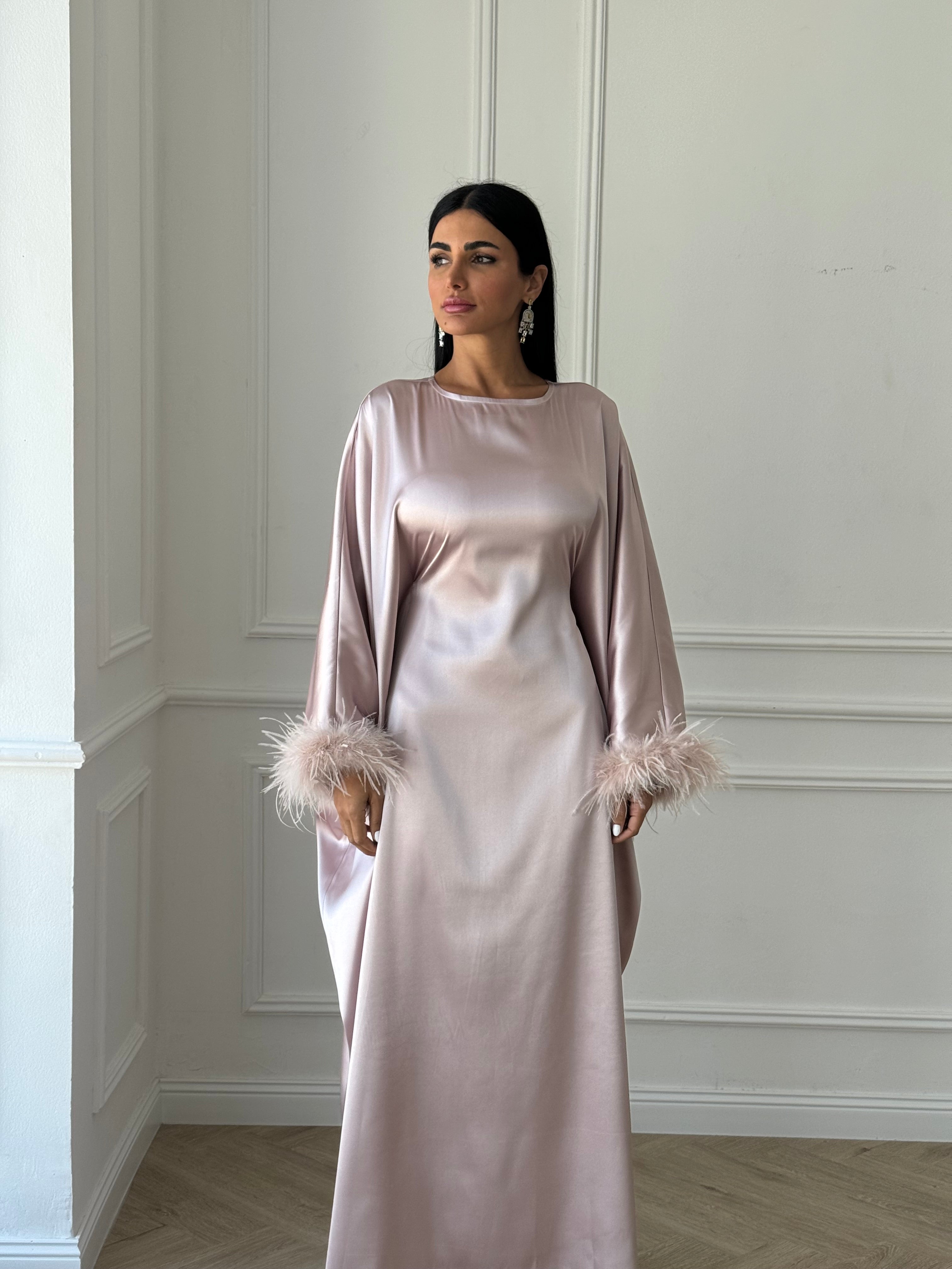 Arwa in Pink