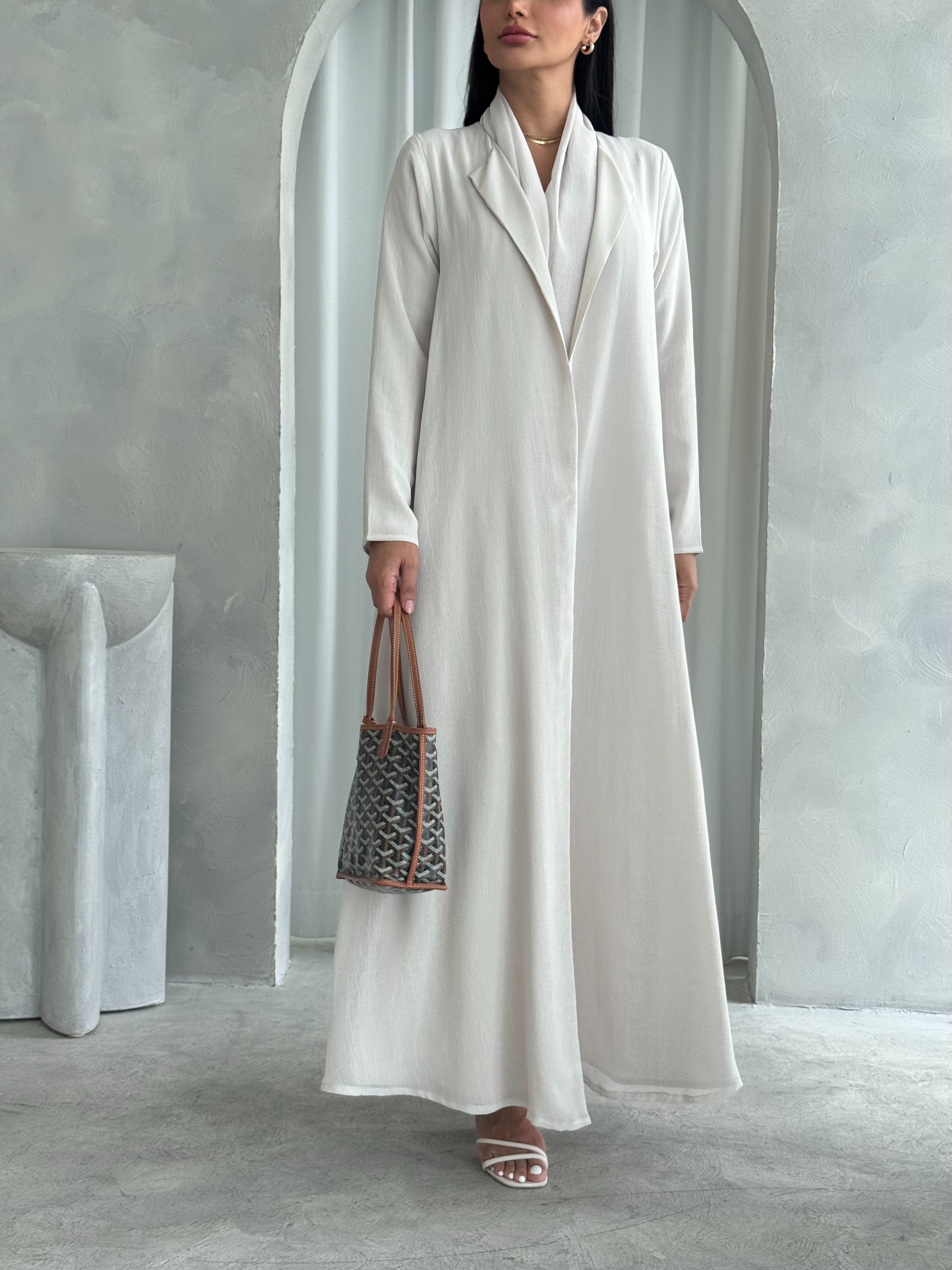 Asila in Beige