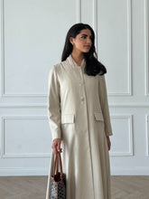 Sophia in Beige