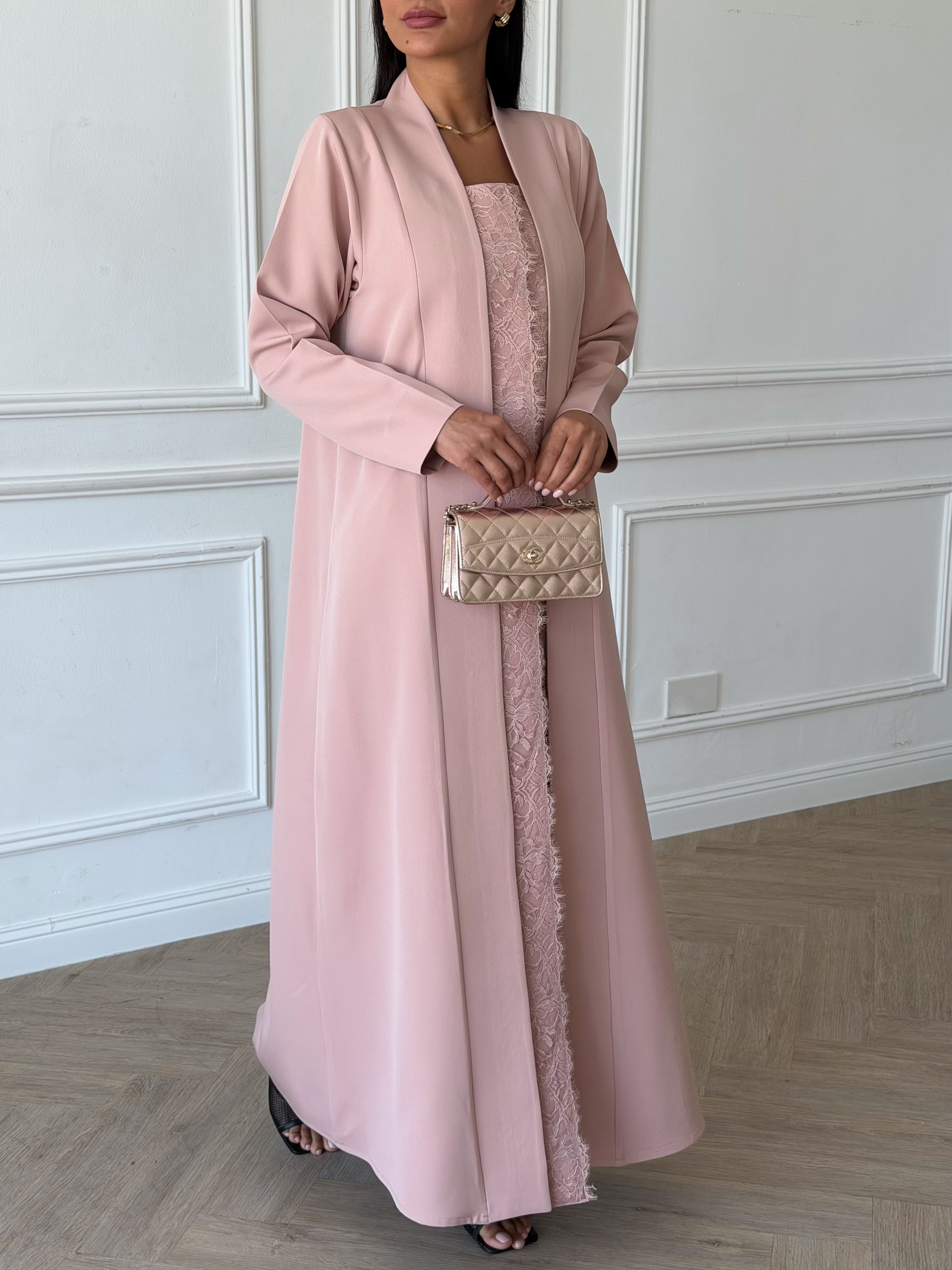 Khawla in Pink