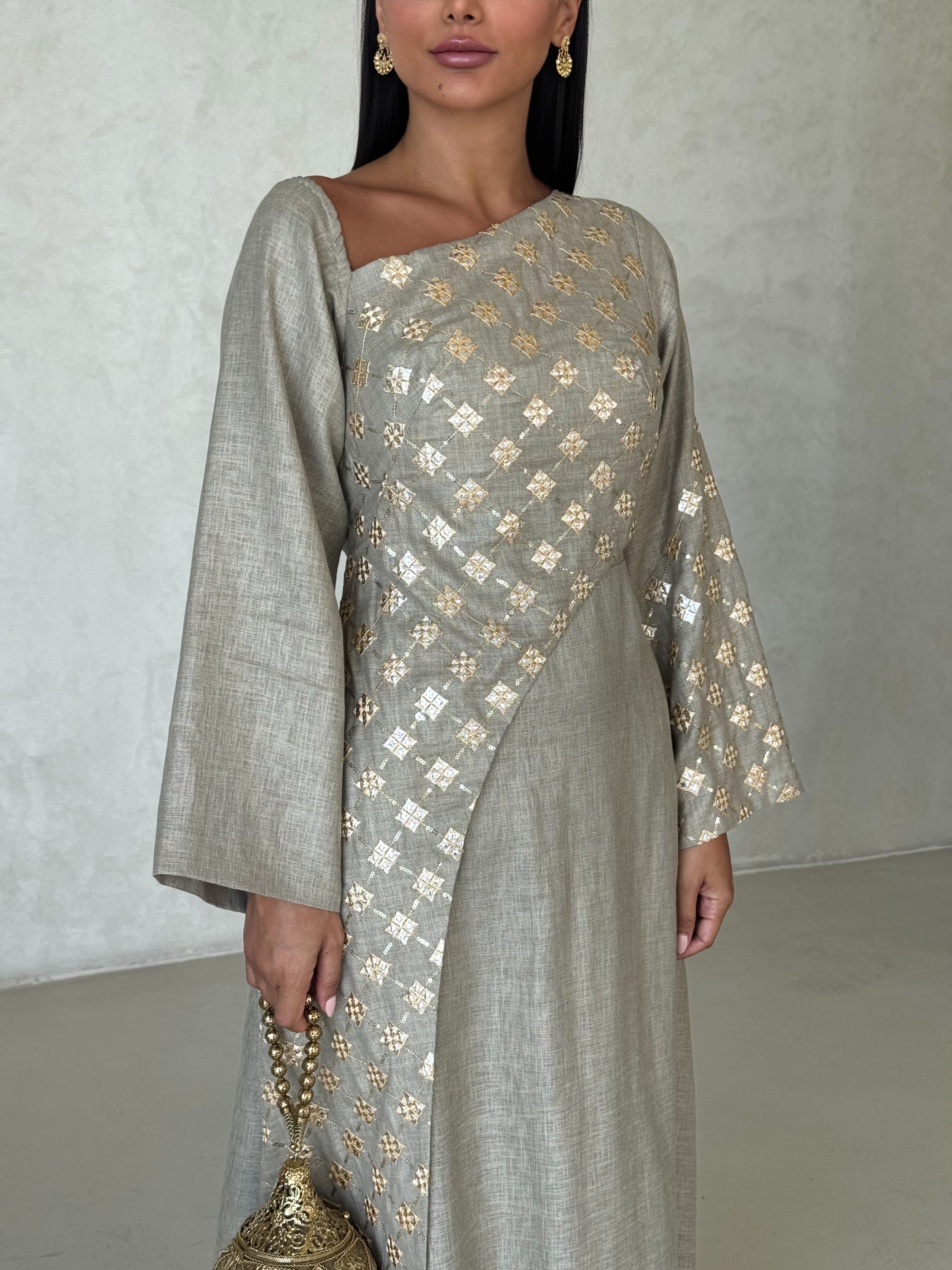 Lamya in Brown