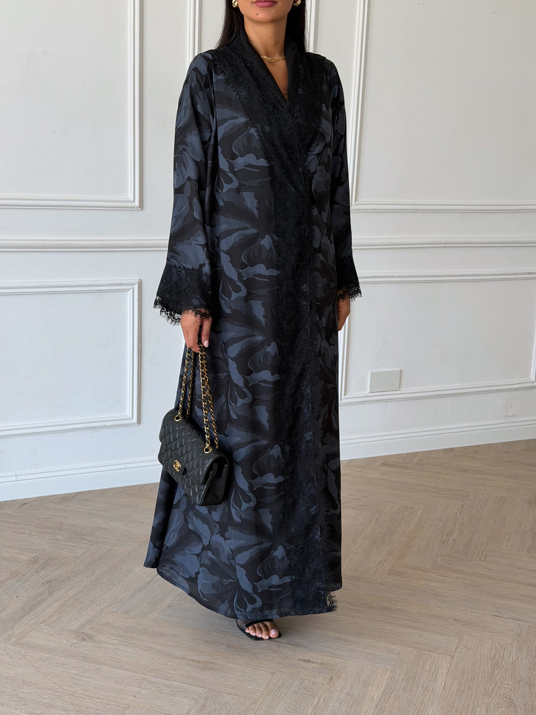 Madiya in Blue Black