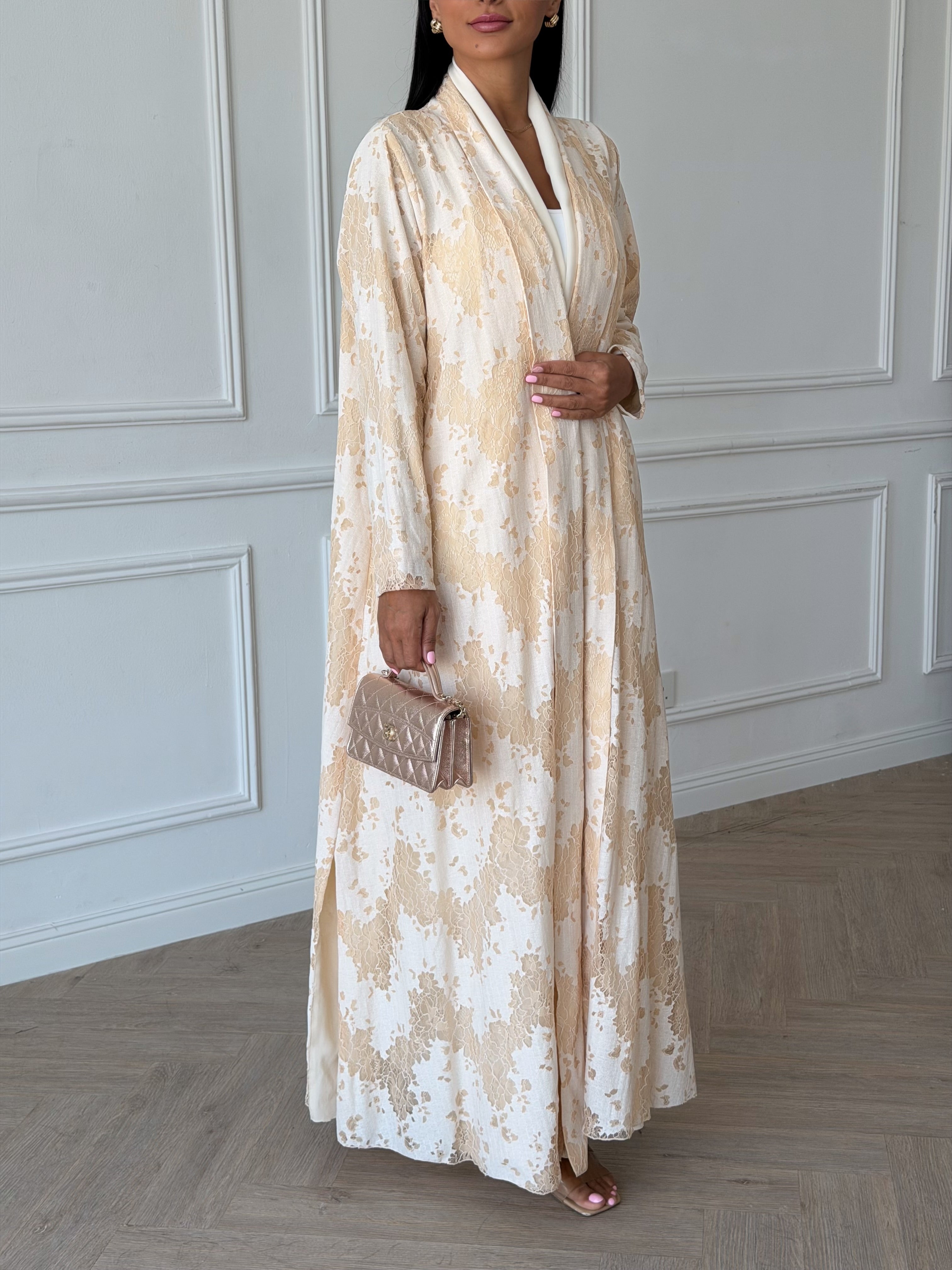 Alyazia in Cream Peach