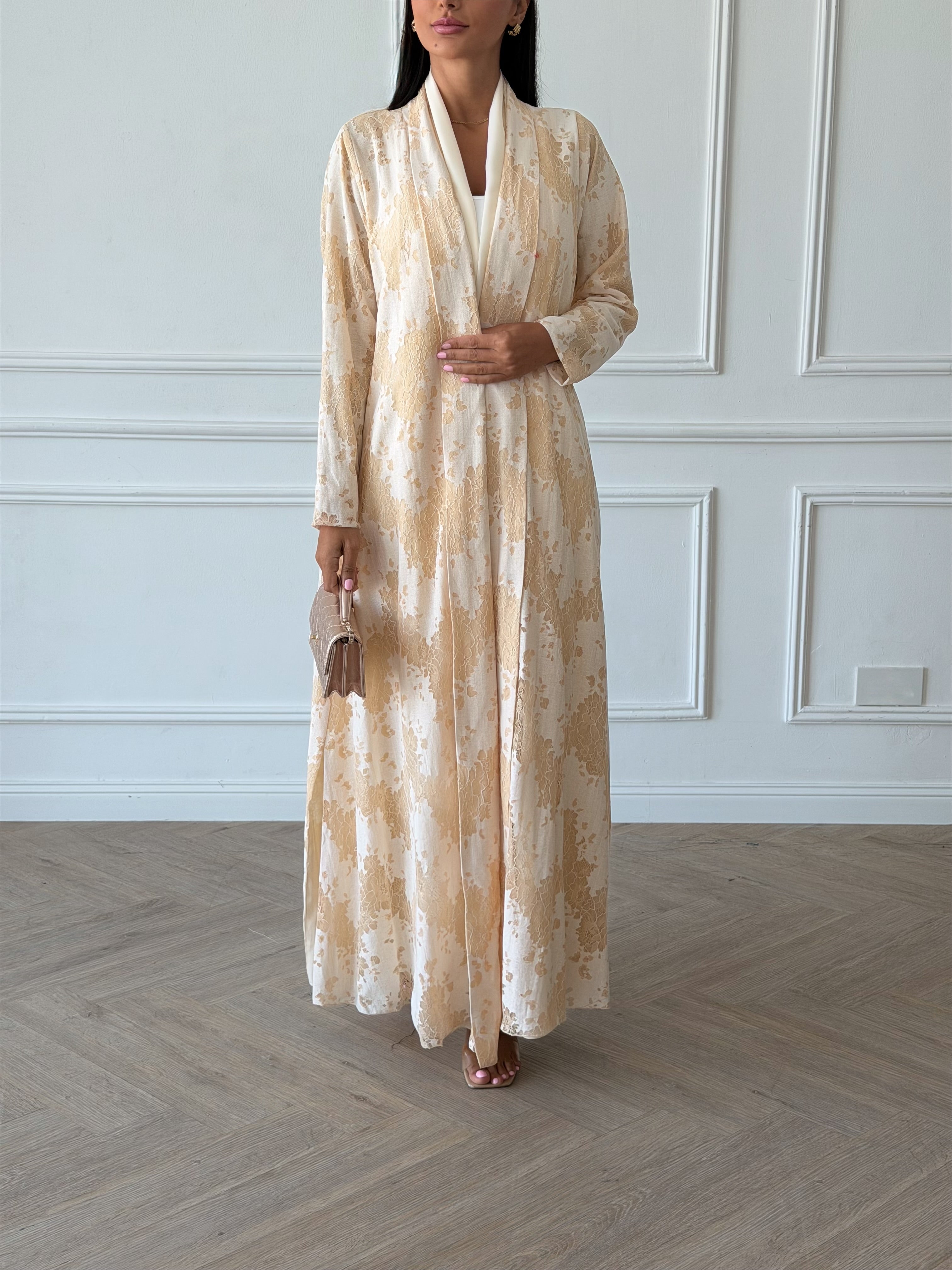 Alyazia in Cream Peach
