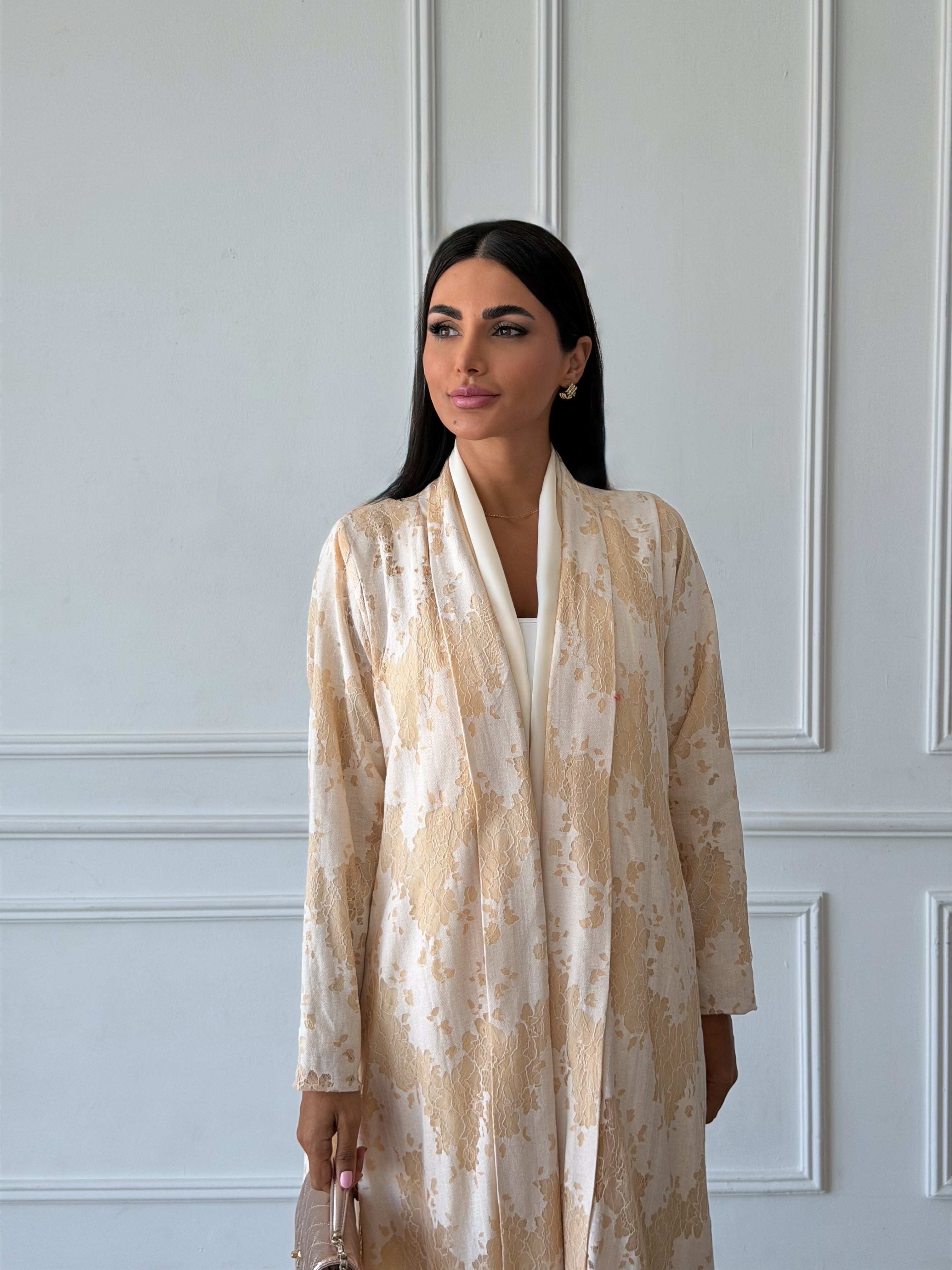 Alyazia in Cream Peach