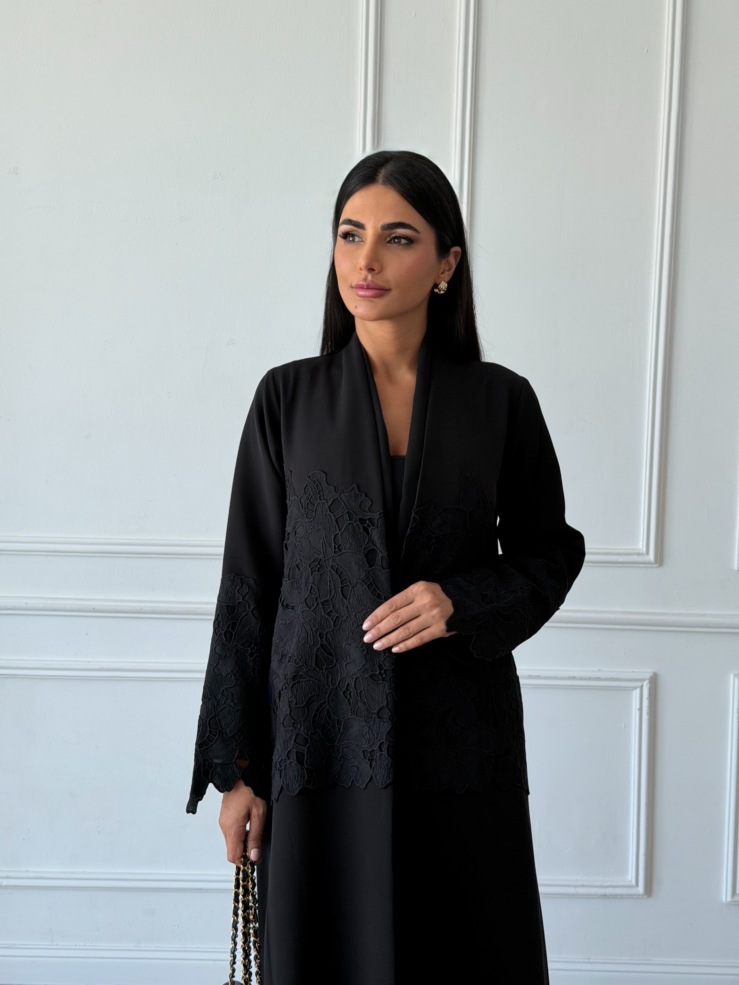 Dalia in Black