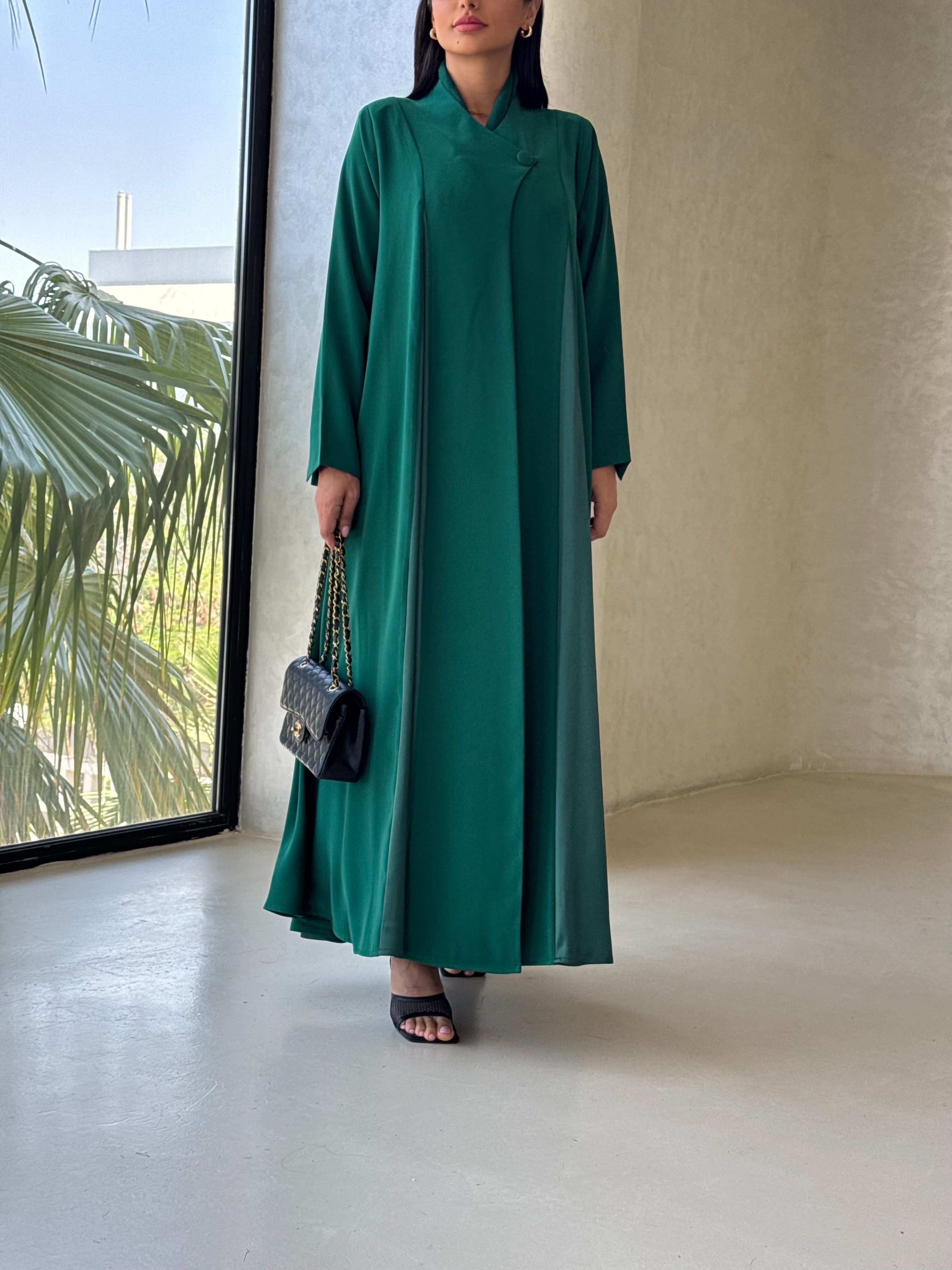 Muna in Green