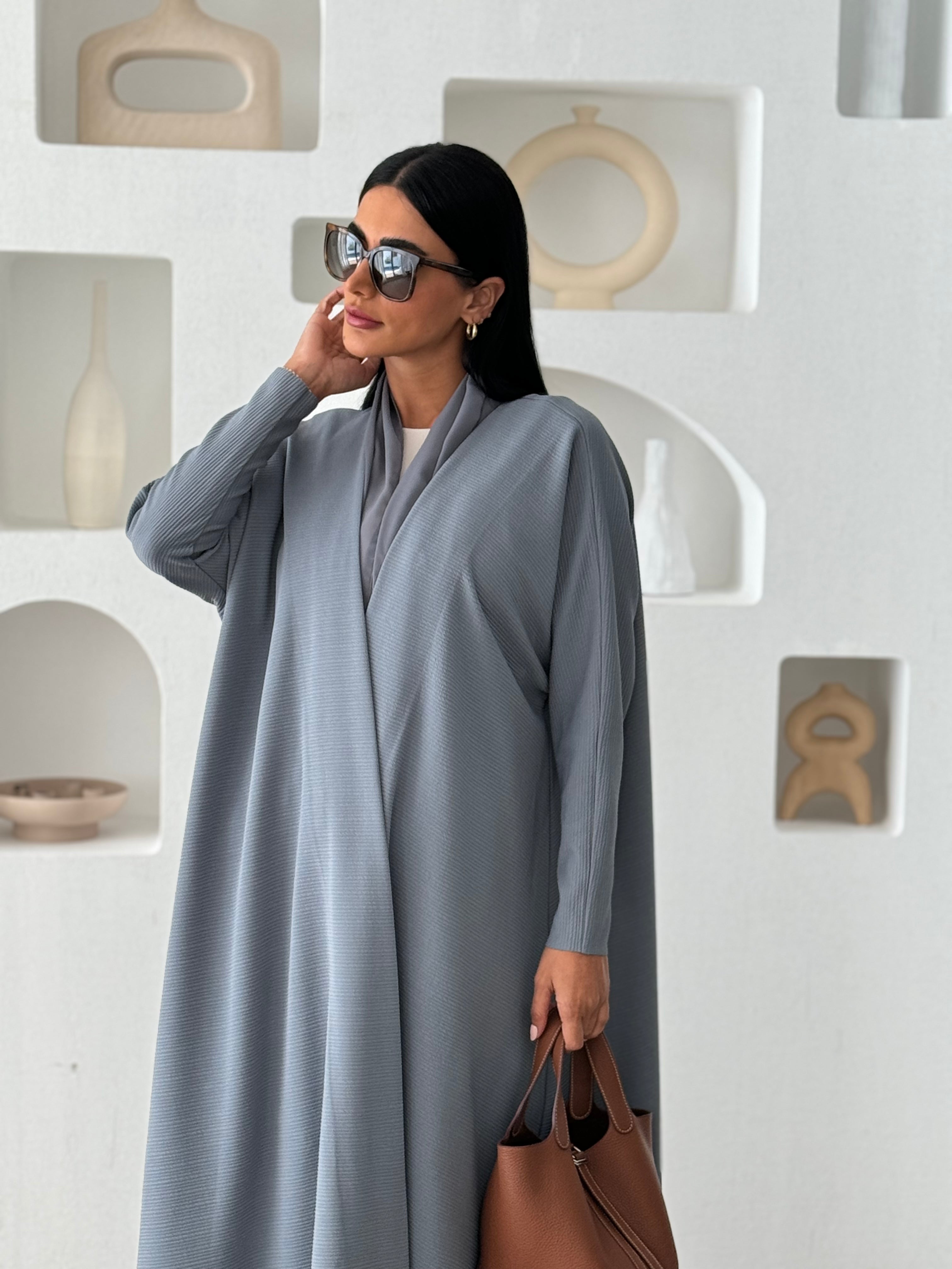 Cozy Pleated Abaya Grey