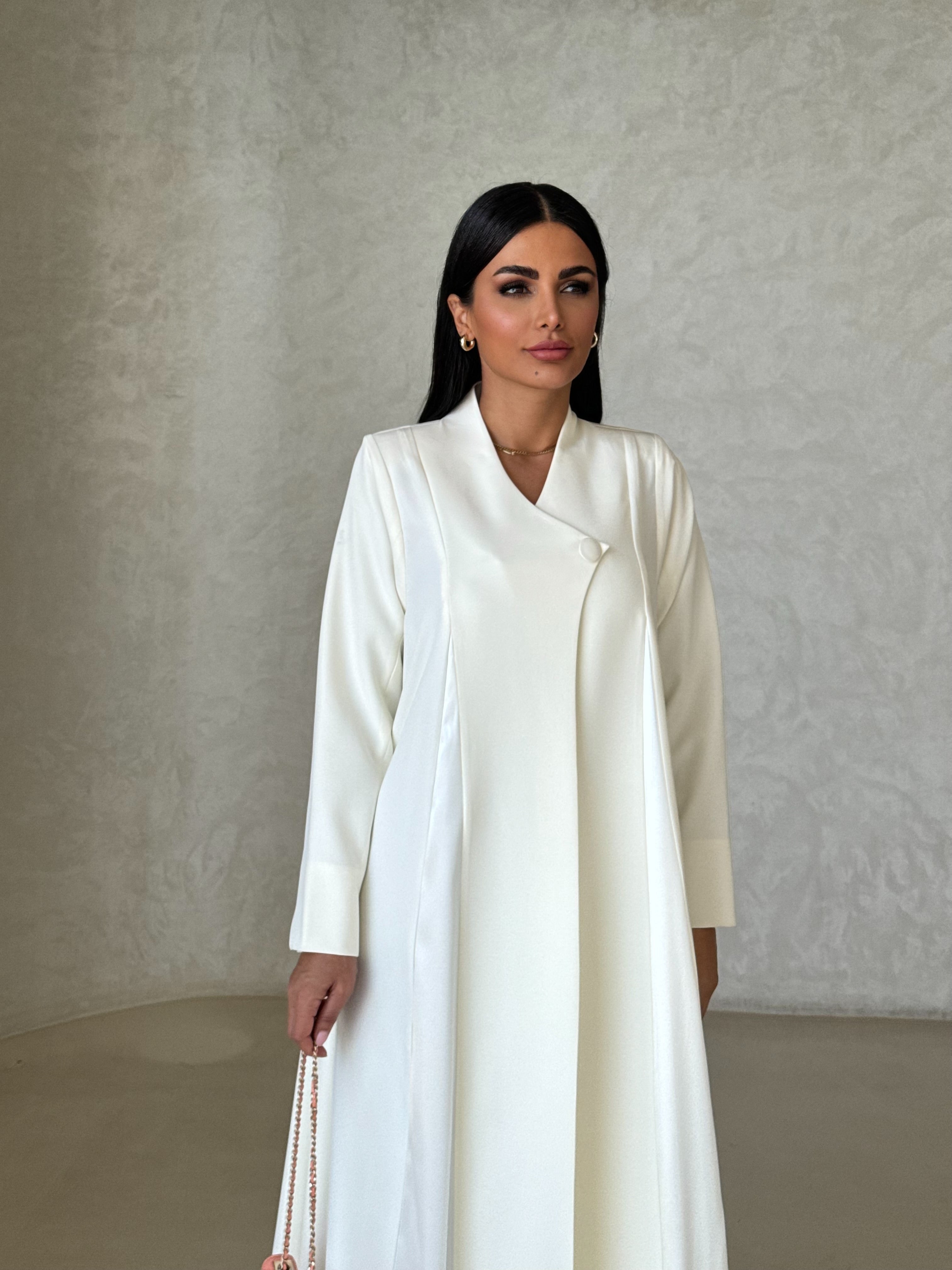Muna in Offwhite