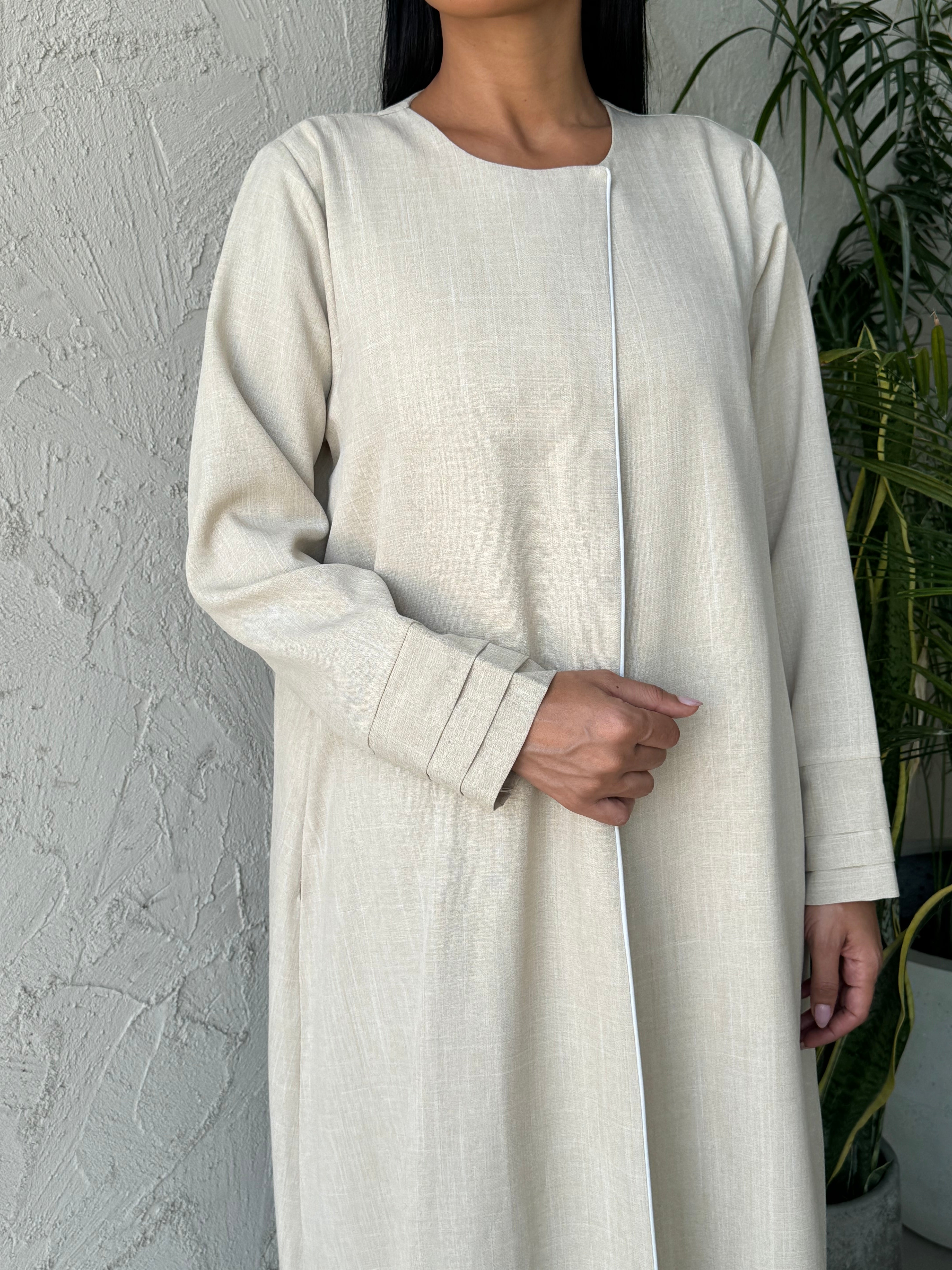 Afra in Beige