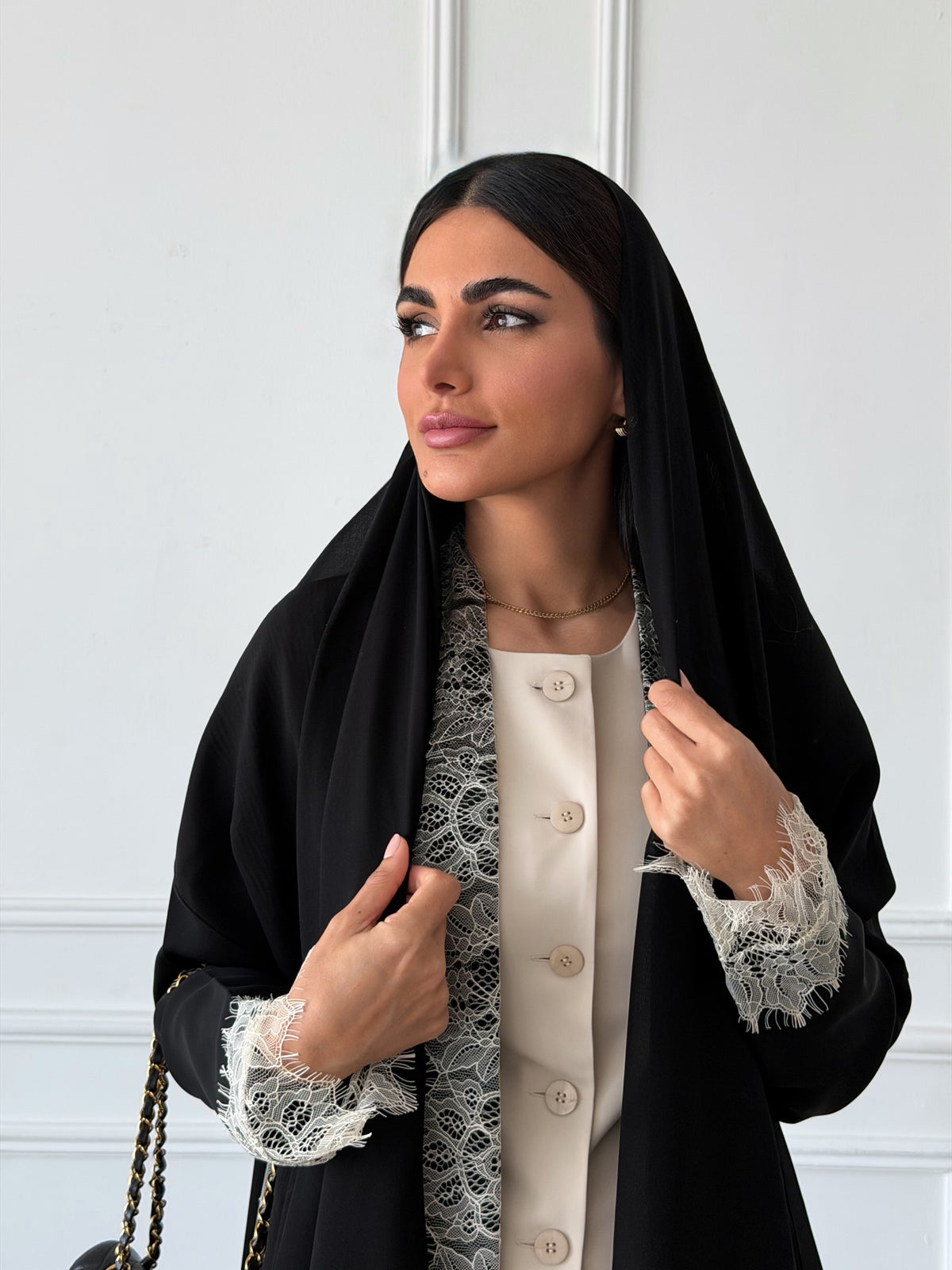 Rahaf in Black-Beige