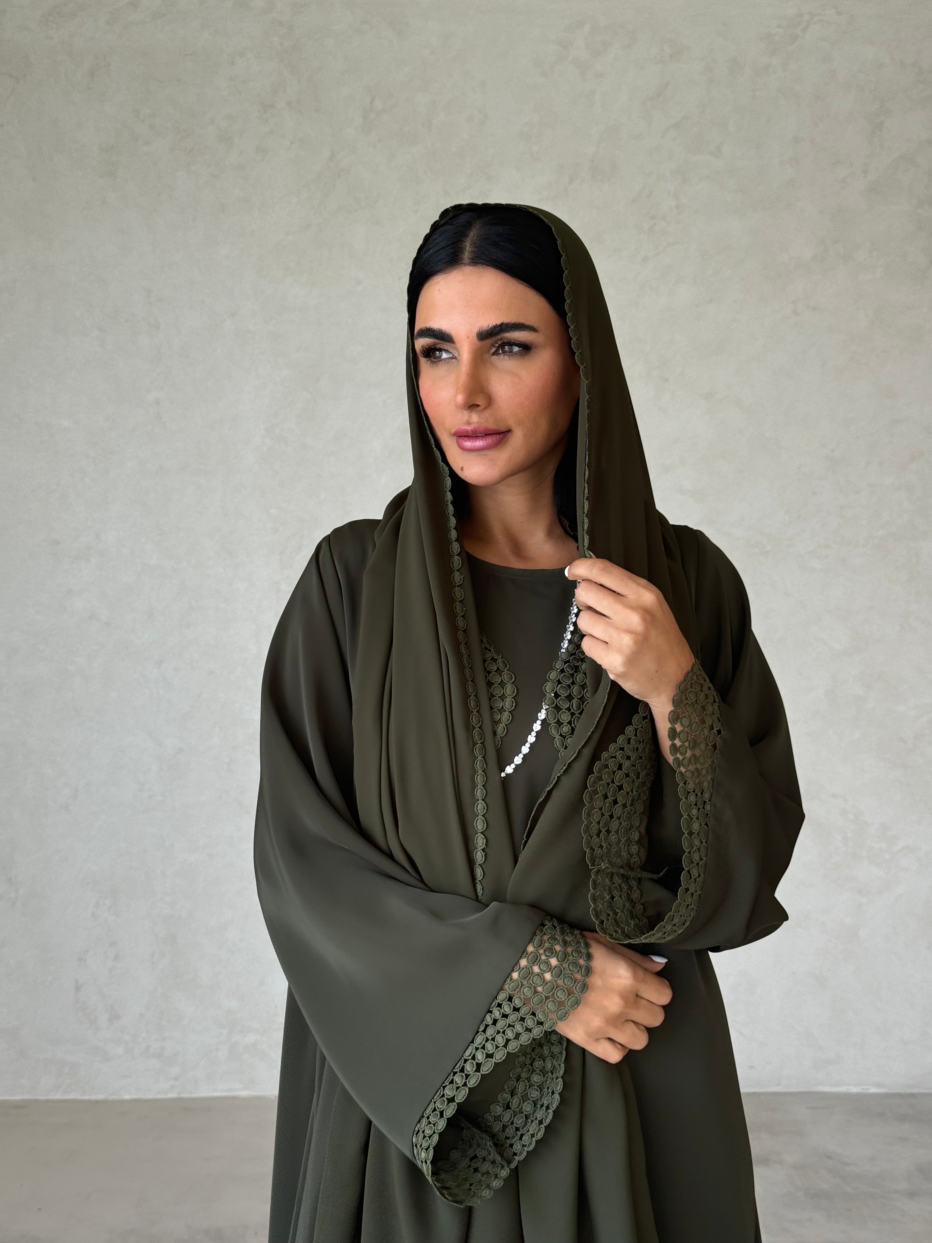 Ghalia in Olive