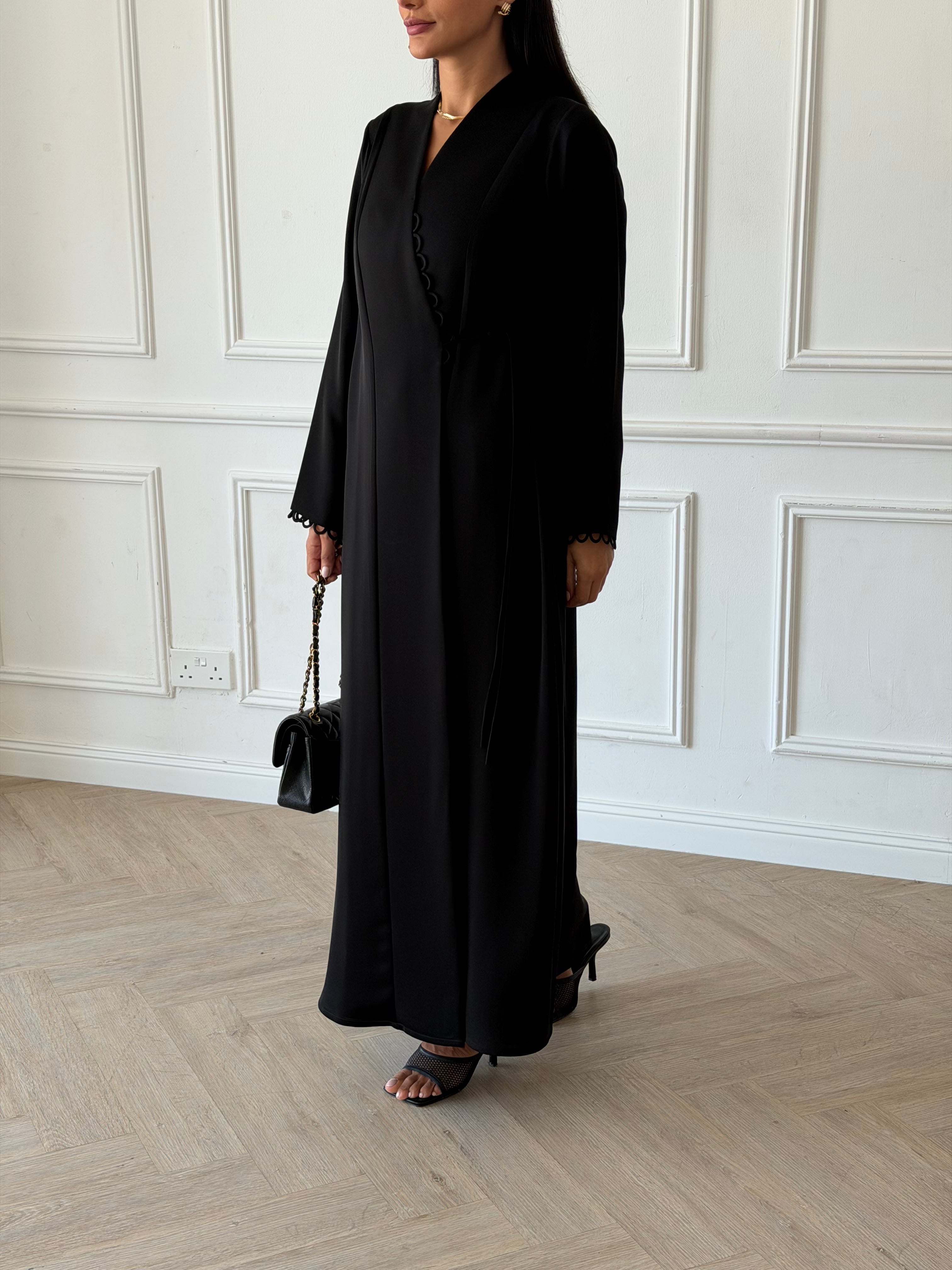 Tamara in Black