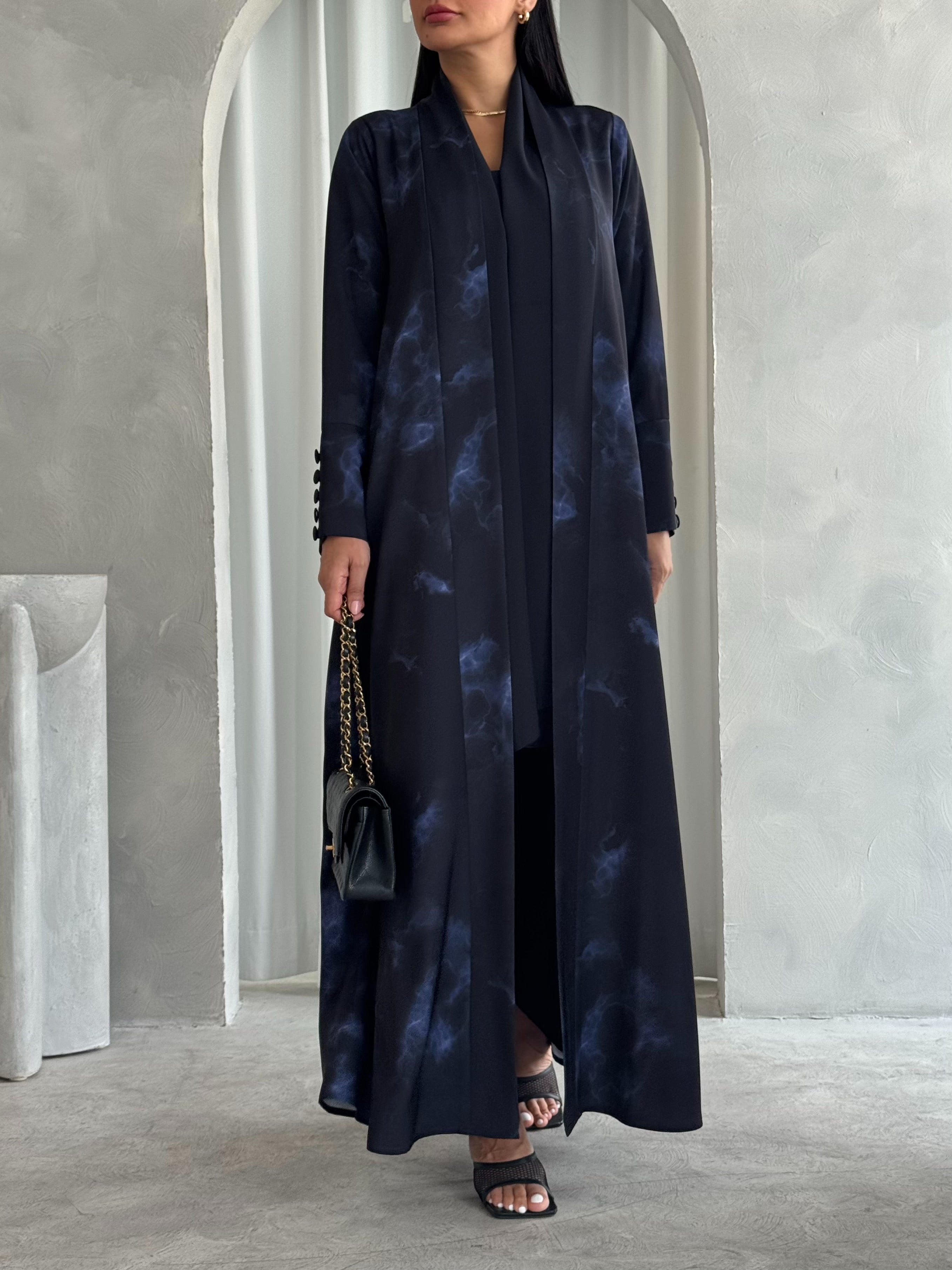 Marble Yara in Black