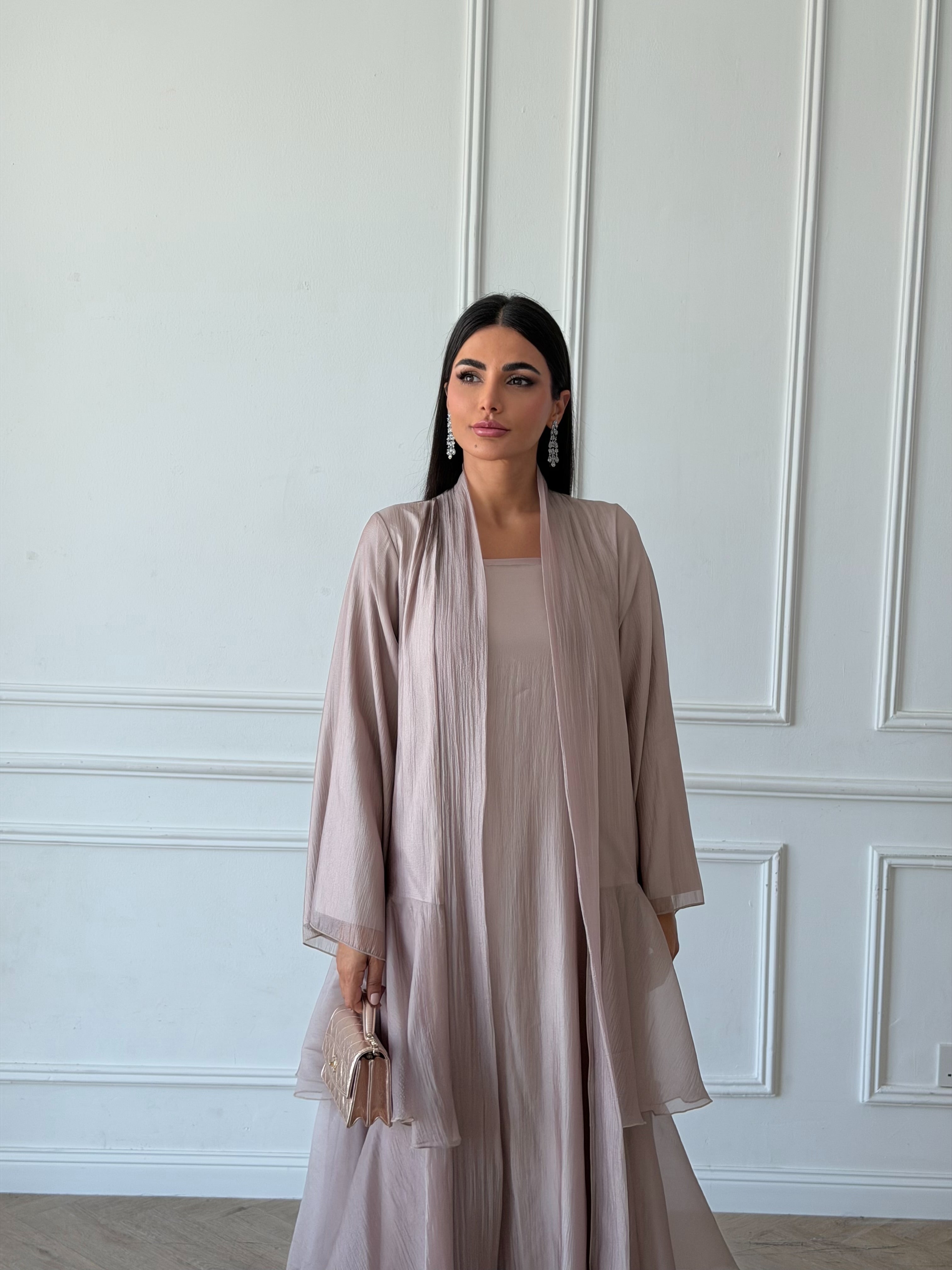 Farah in Mauve