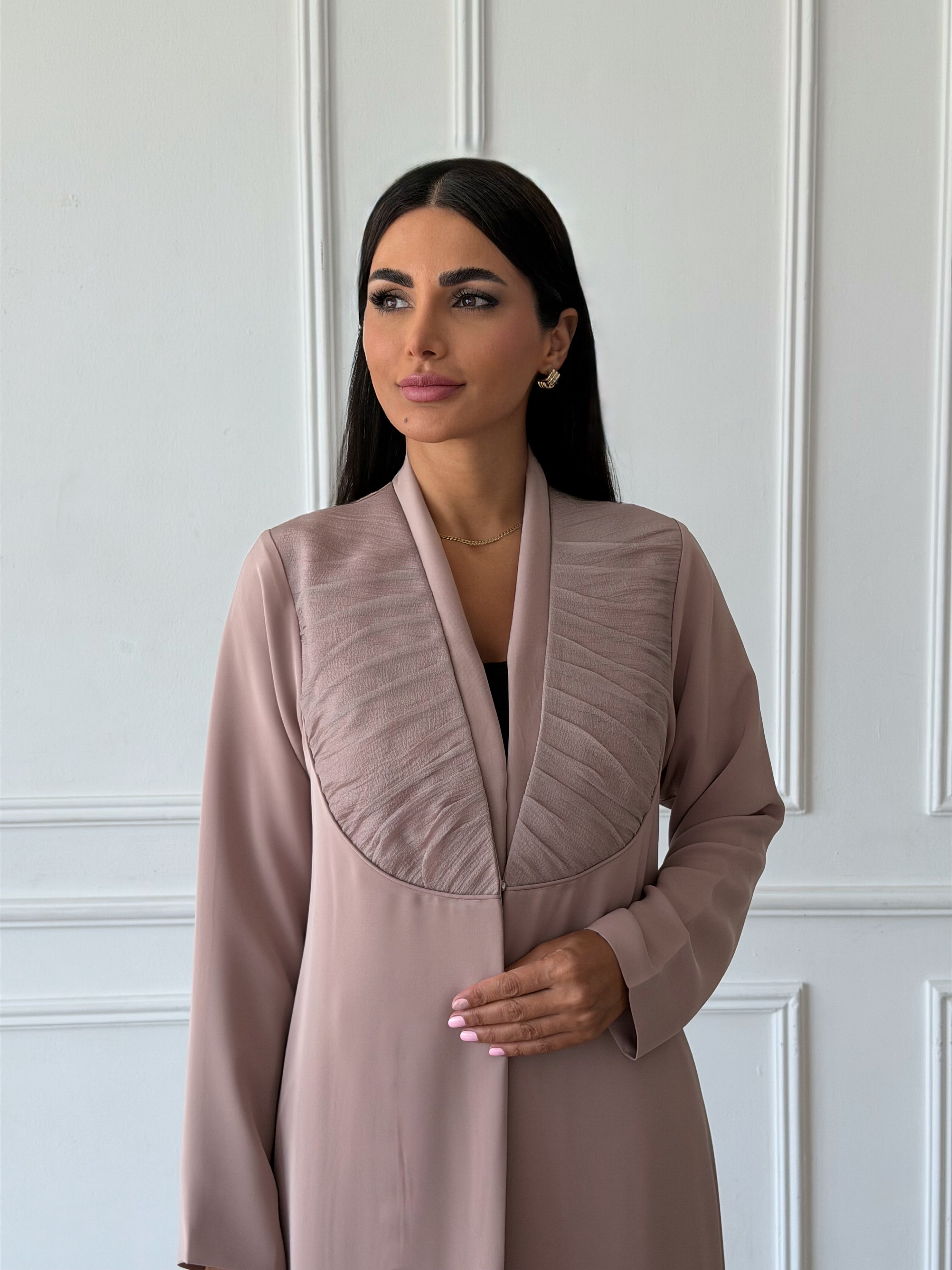 Noor in Nude