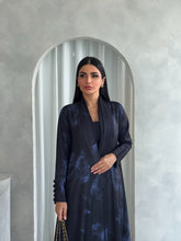 Marble Yara in Black