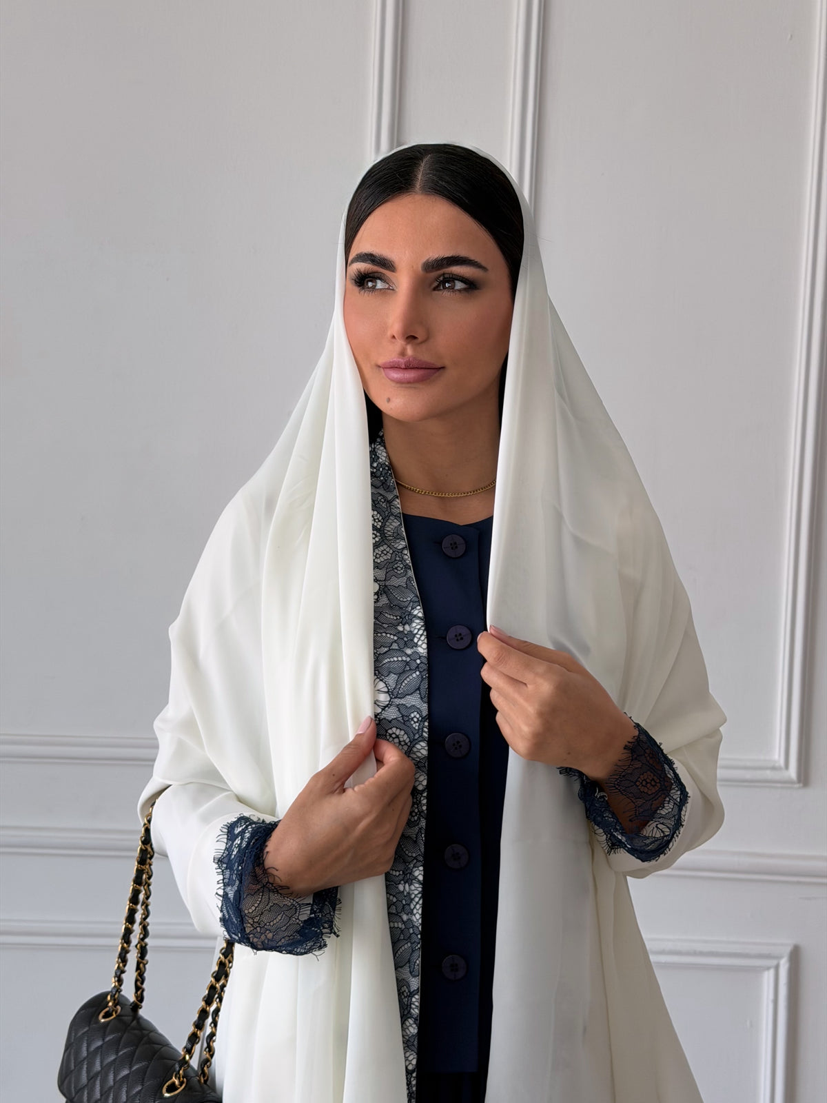 Rahaf in Cream-Navy
