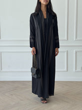 Maha in Black-Olive